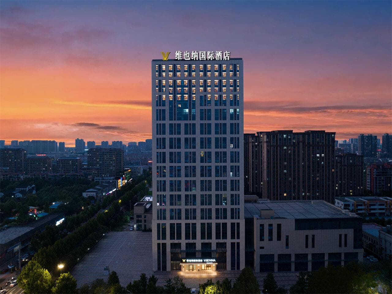 Vienna International Hotel Lianyungang Haizhou Park Oriental Lingxiu photo 3