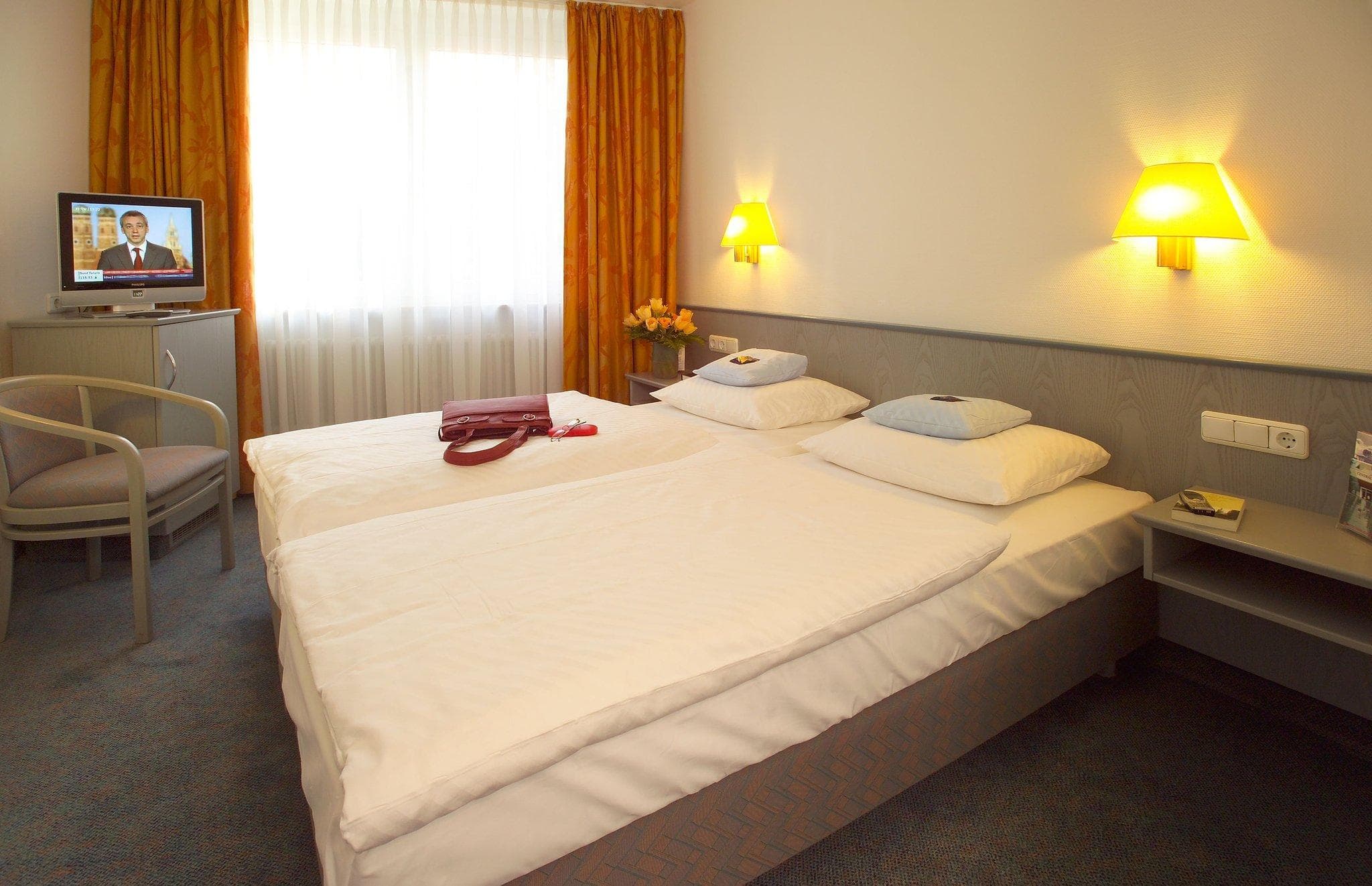 Central Hotel Eschborn photo 5