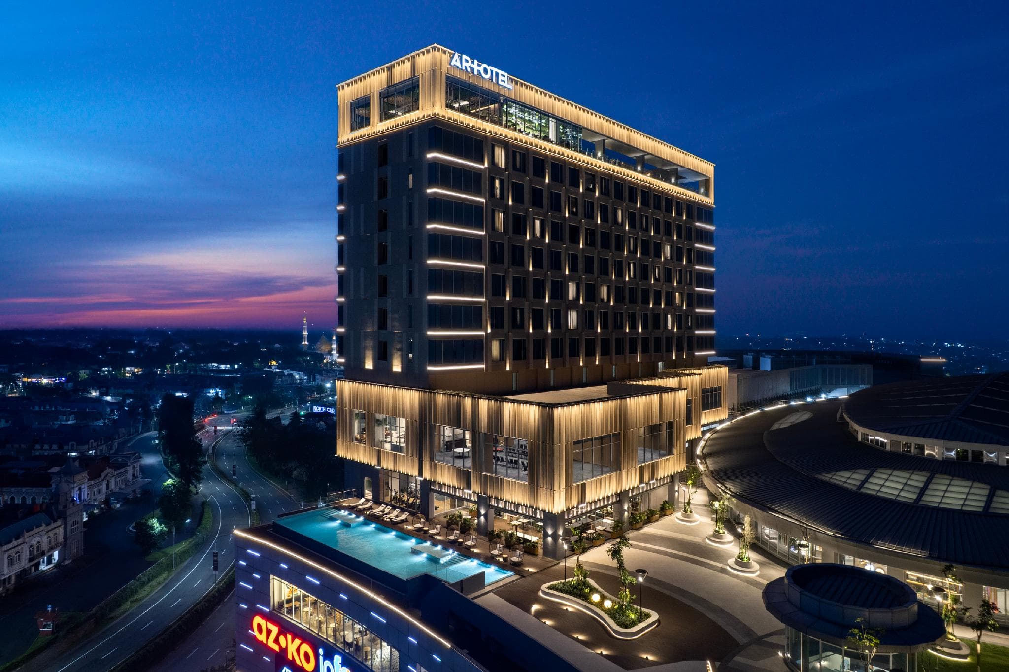 ARTOTEL Living World Kota Wisata