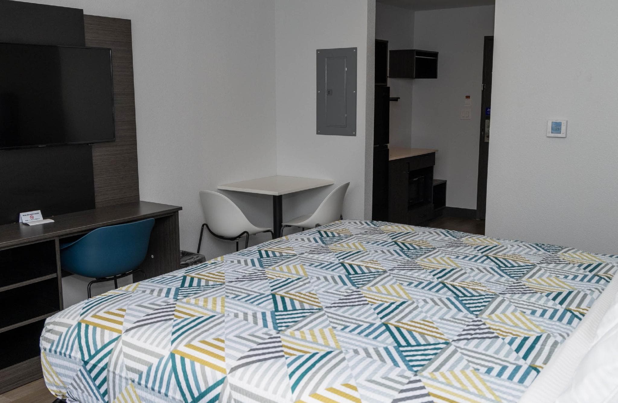 Studio 6 Fort Worth, TX - Lake Worth photo 2