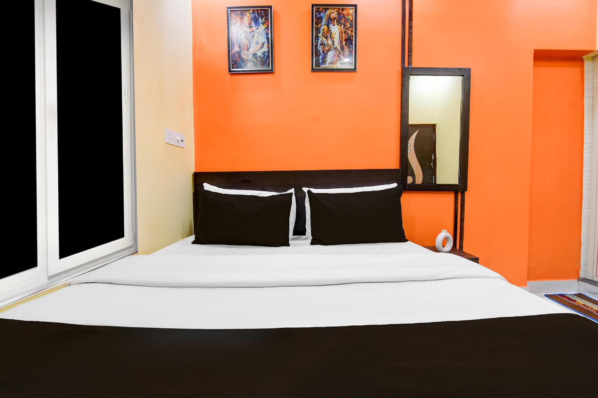 Super Hotel O Bangur Kolkata Formerly The Avenue Inn photo 2