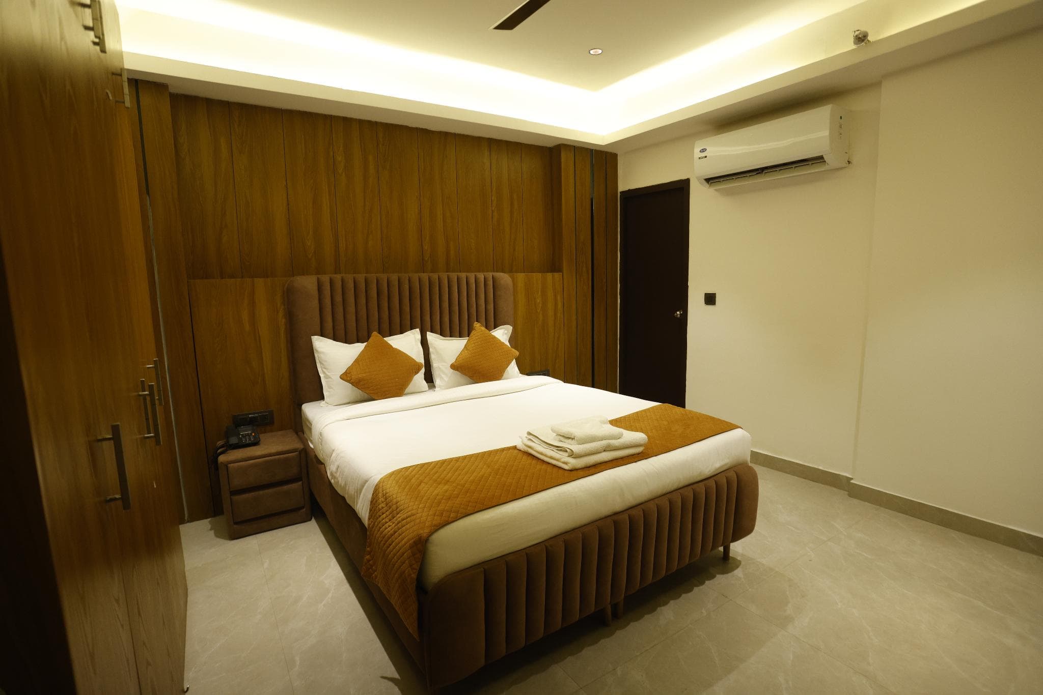 The Hoften Lotus Court, Noida photo 2