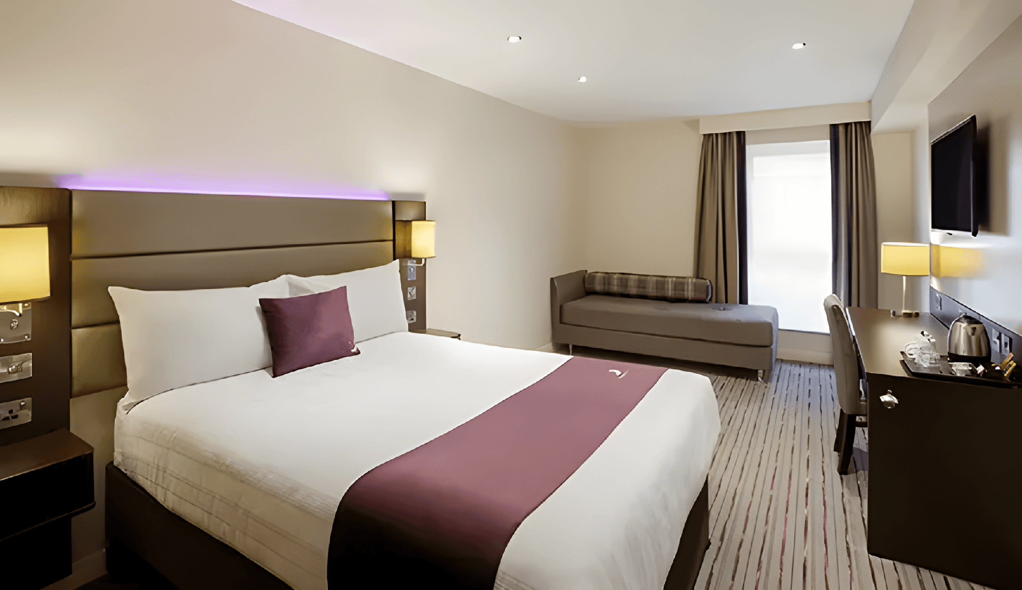 Premier Inn Gatwick Crawley Town West photo 3