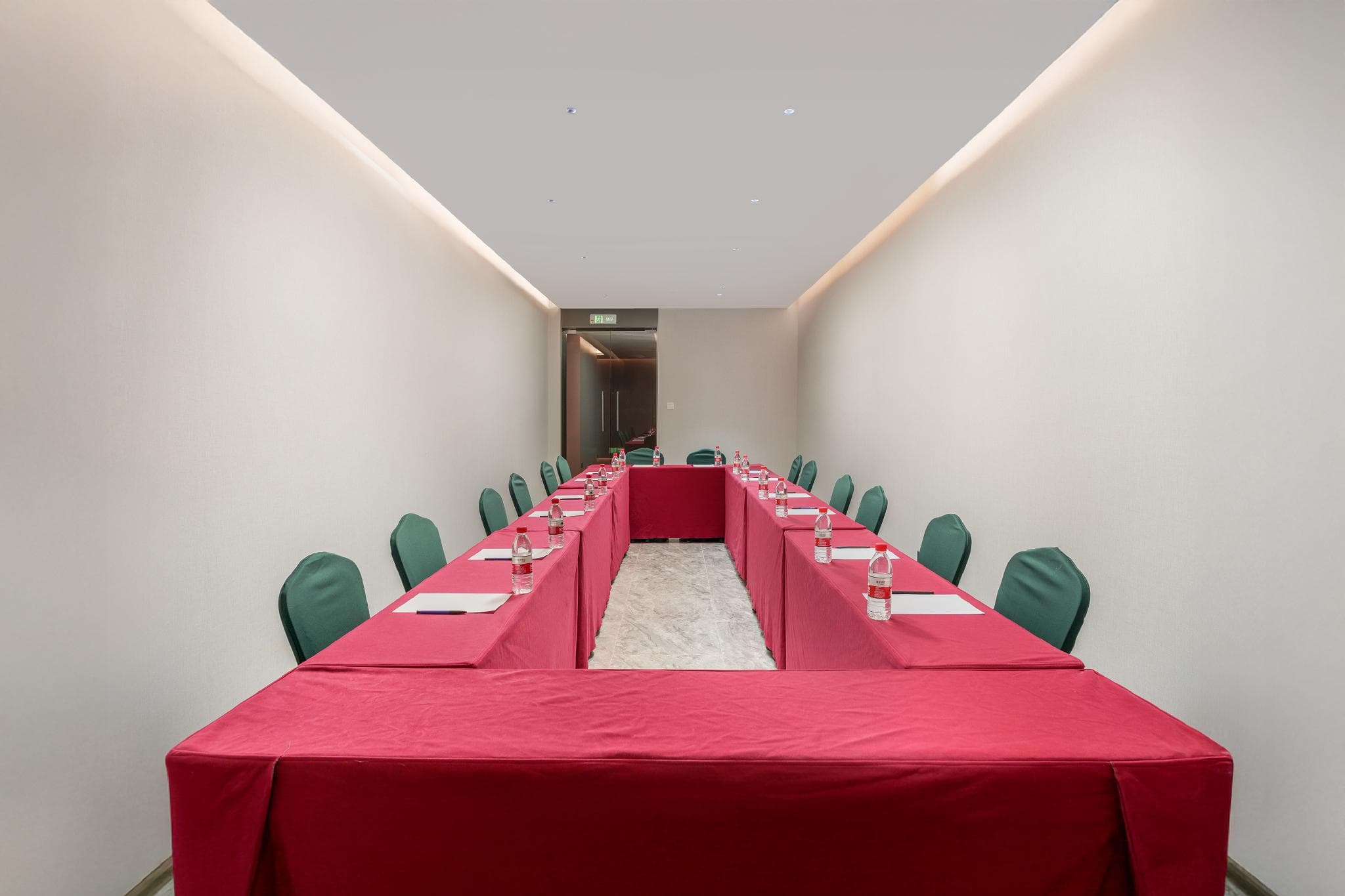 From· K Hotel  - Guangzhou Pazhou Convention and Exhibition Center Modisha Metro Station photo 4