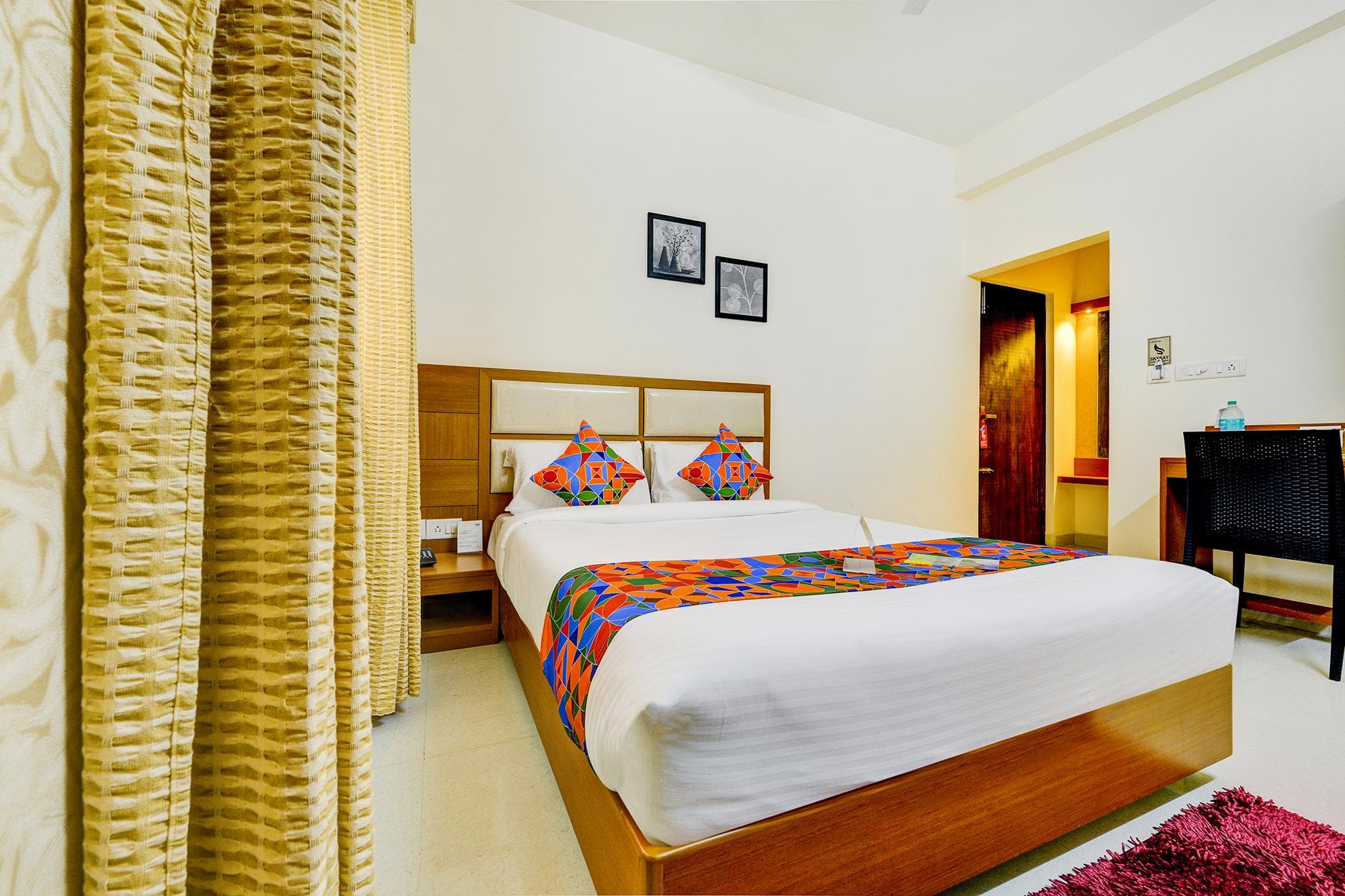 FabHotel Sky Bay Residency photo 2