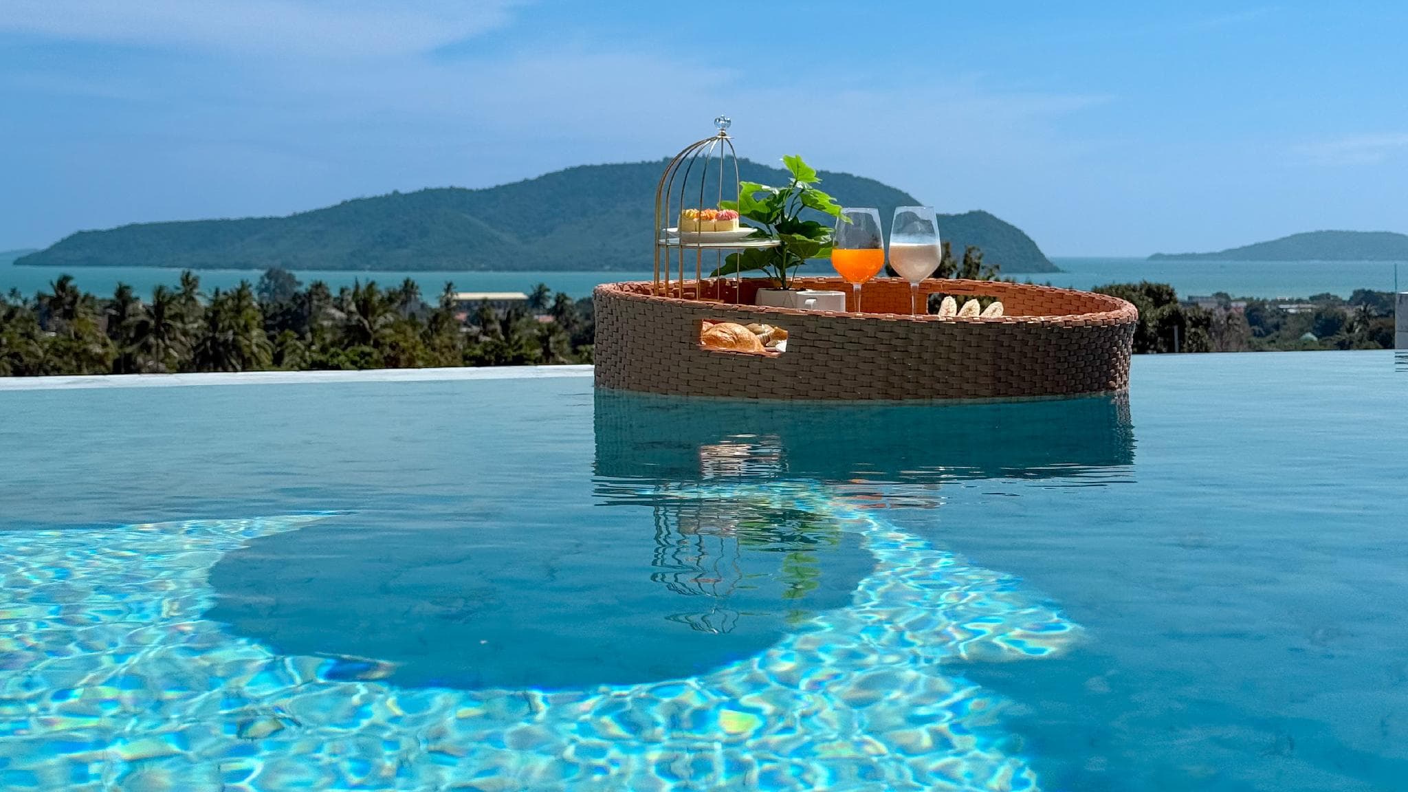 The Salin Seaview Villa photo 5