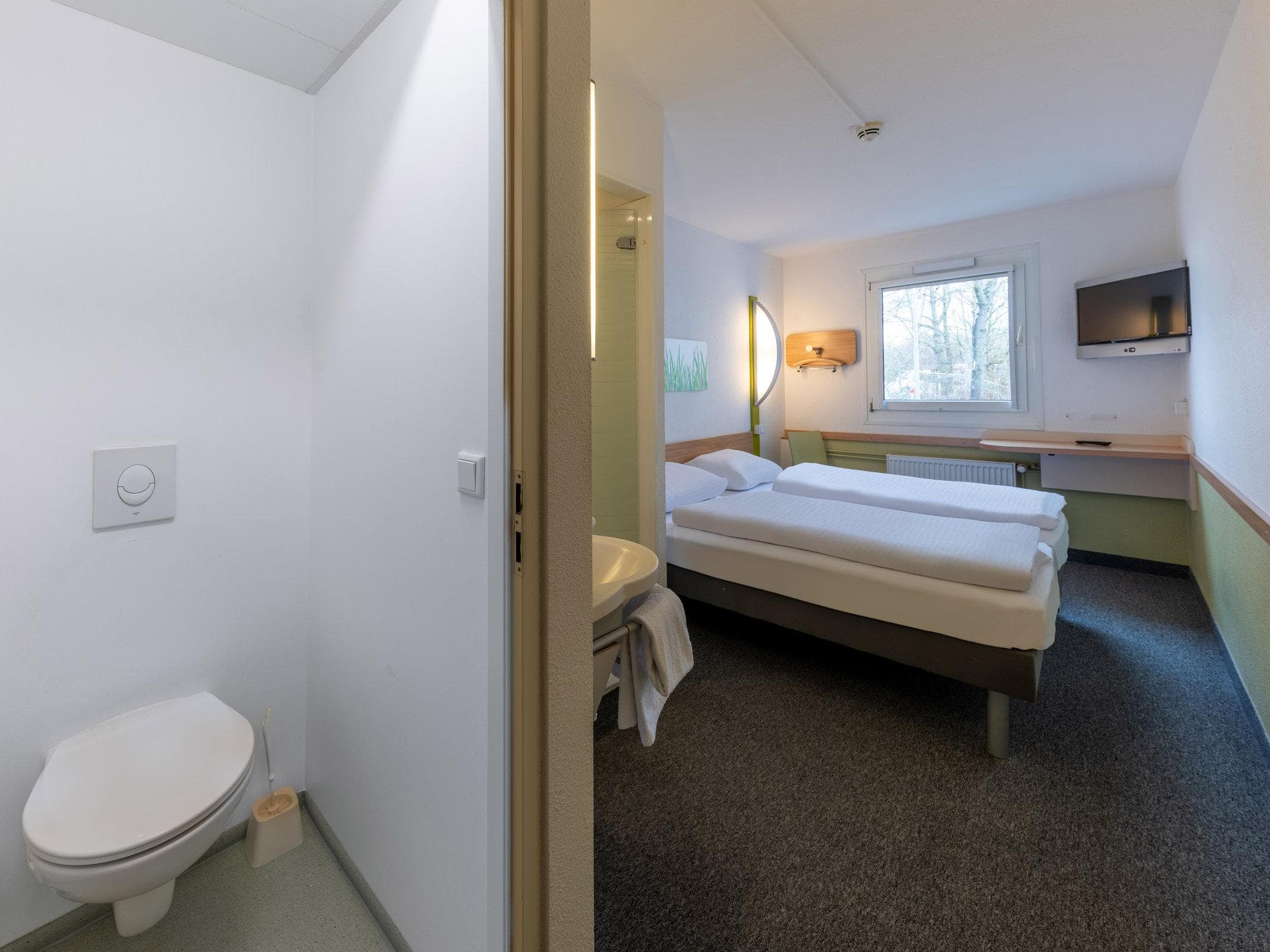 B&B HOTEL Aachen-Nord photo 5