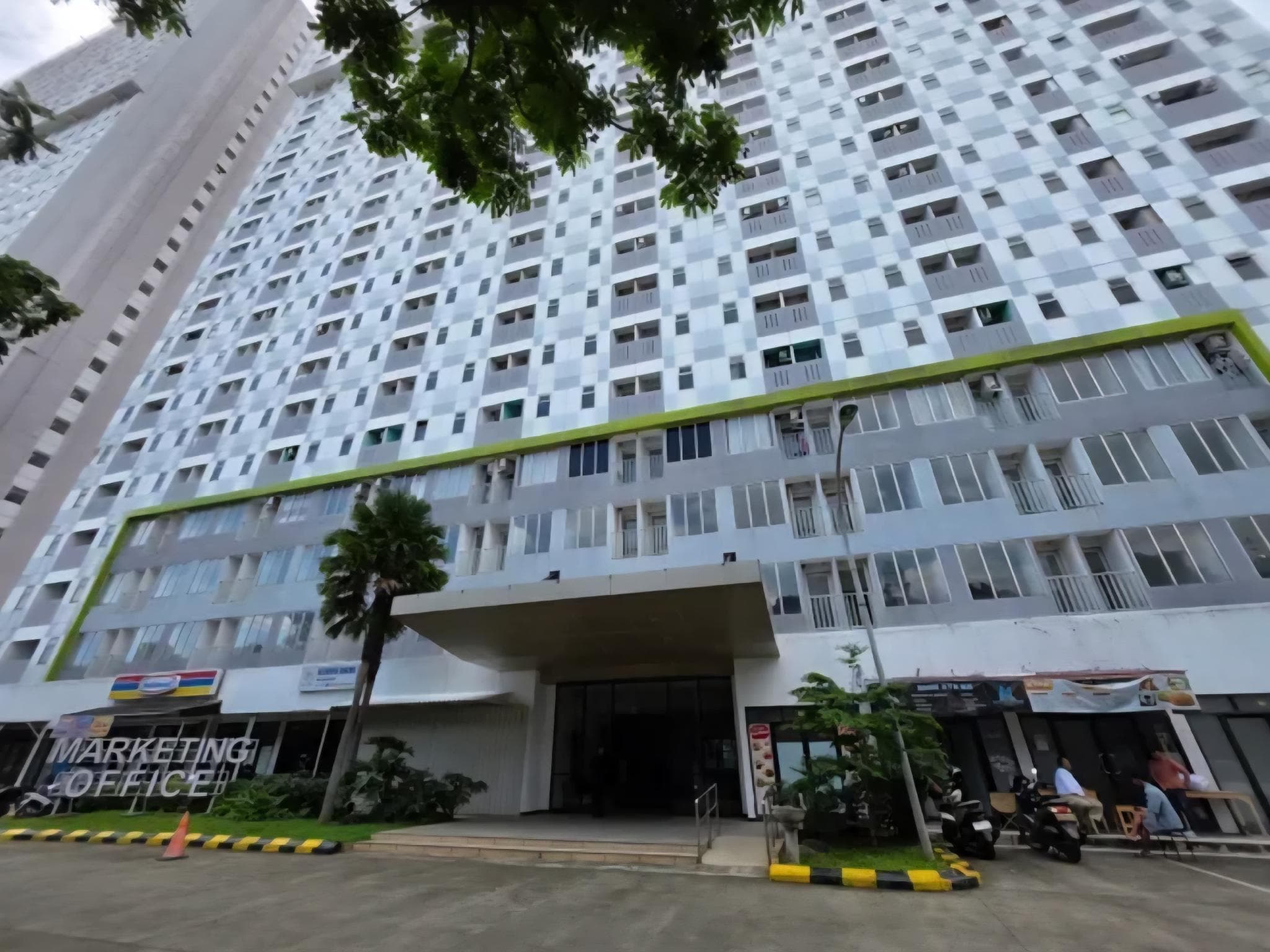 Apartemen Gunung Putri by Maknyoss Rooms photo 3