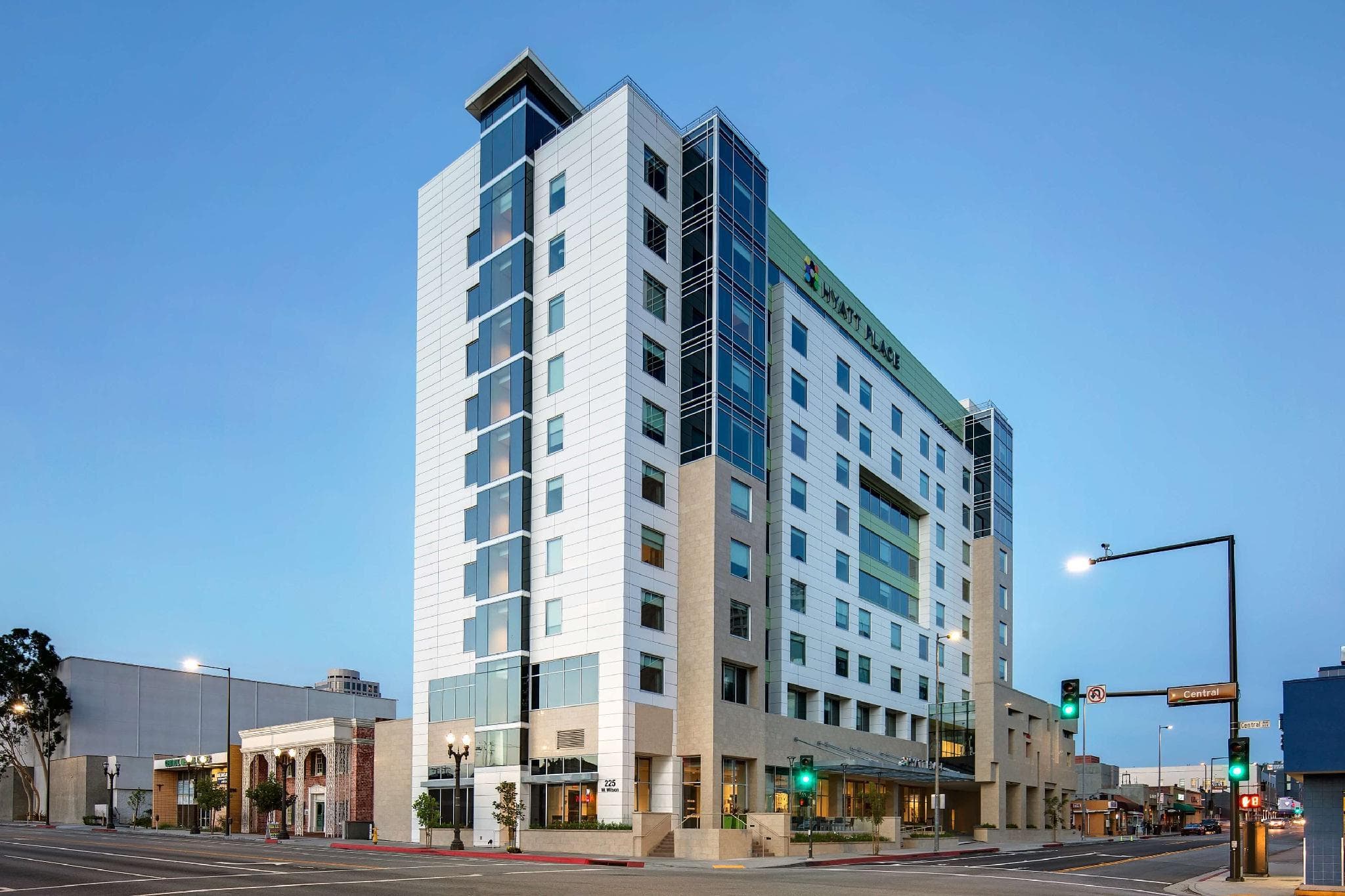 Hyatt Place Glendale/los Angeles photo 2