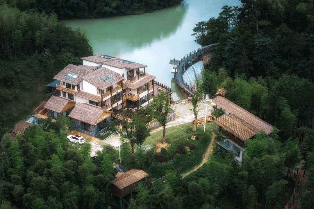 Floral Hotel · Tianzhu Mountain Bamboo Lishe Hotel