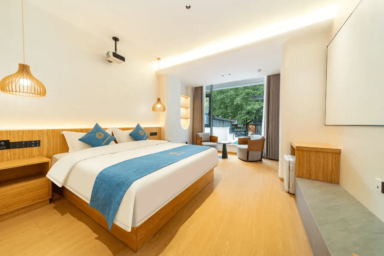 Floral Lux Hotel · South Anhui Sichuan-Xizang Line Xijiantang Hotel photo 2