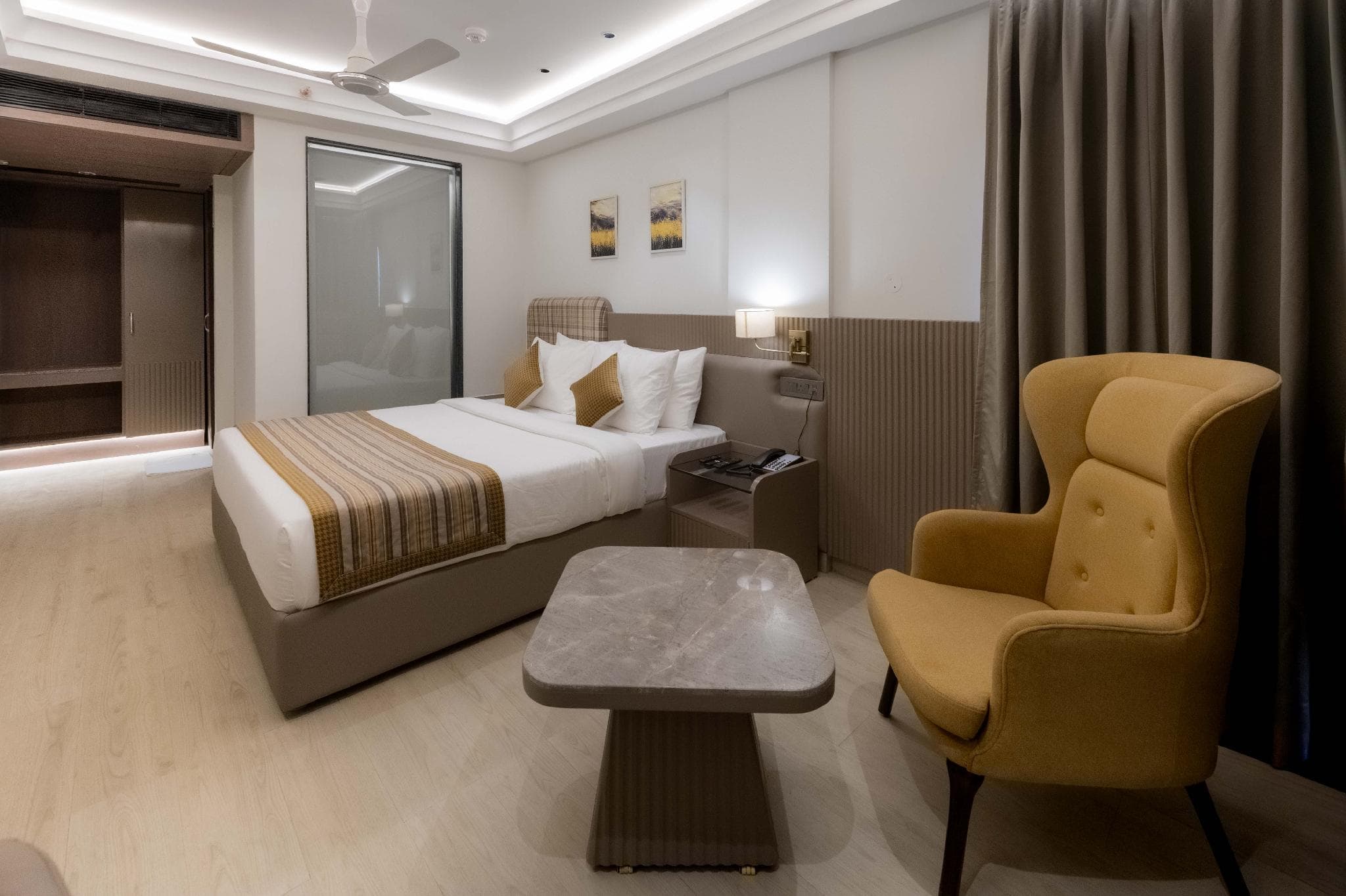 Emerald Luxe Chandigarh Mohali photo 2
