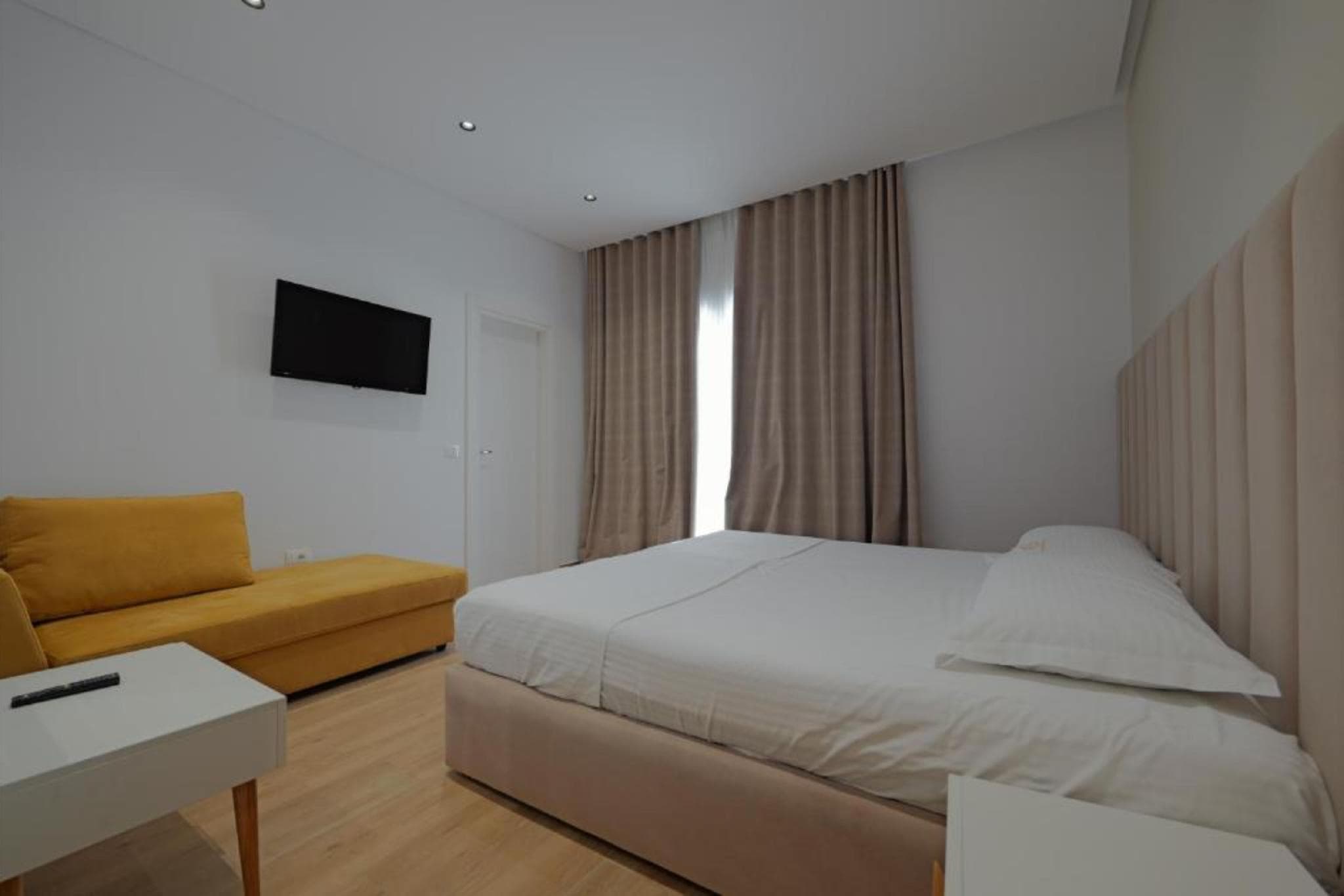 Sea & Sand Hotel photo 2