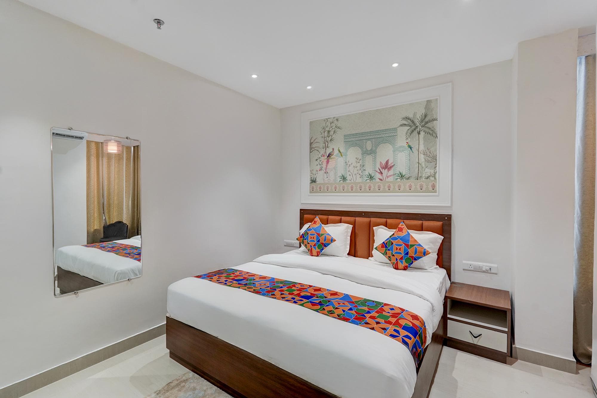 FabHotel Eraya photo 2