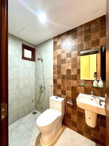 Aura Beachfront Hotel Apartment photo 4