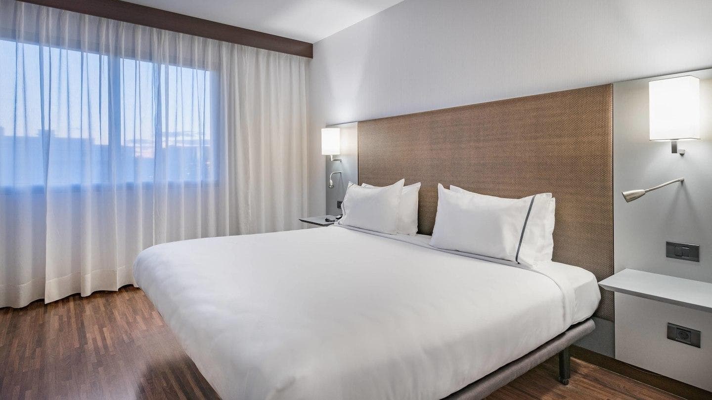 AC Hotel Alicante photo 2