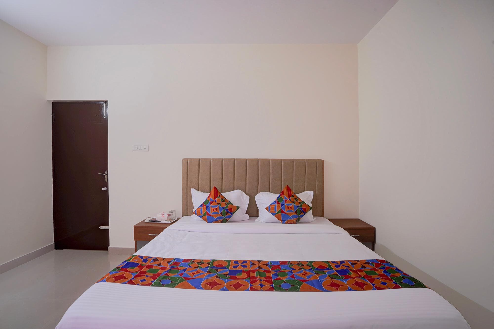 FabHotel Sri Aditya Inn photo 2