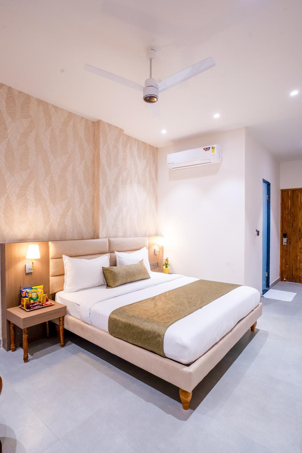 Miran Hotel & Suites - Mathura Road Faridabad photo 2