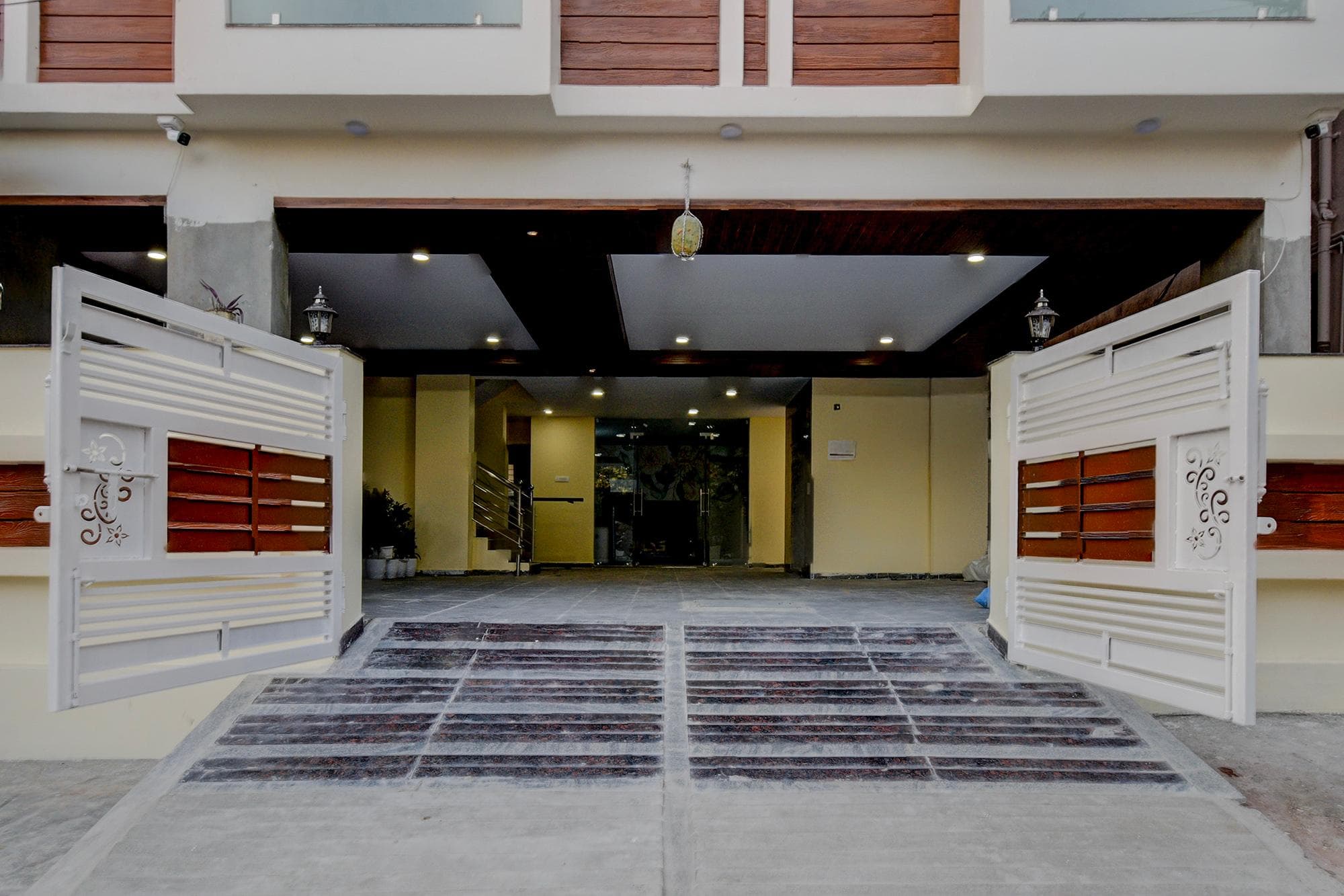 FabHotel Dharani Grand Madhapur photo 3