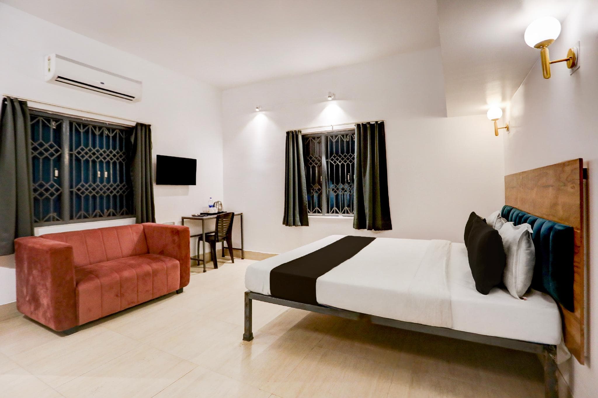 Collection O IGKC Multispecialty Hospital Formerly Hotel Neatflix and Chill photo 2