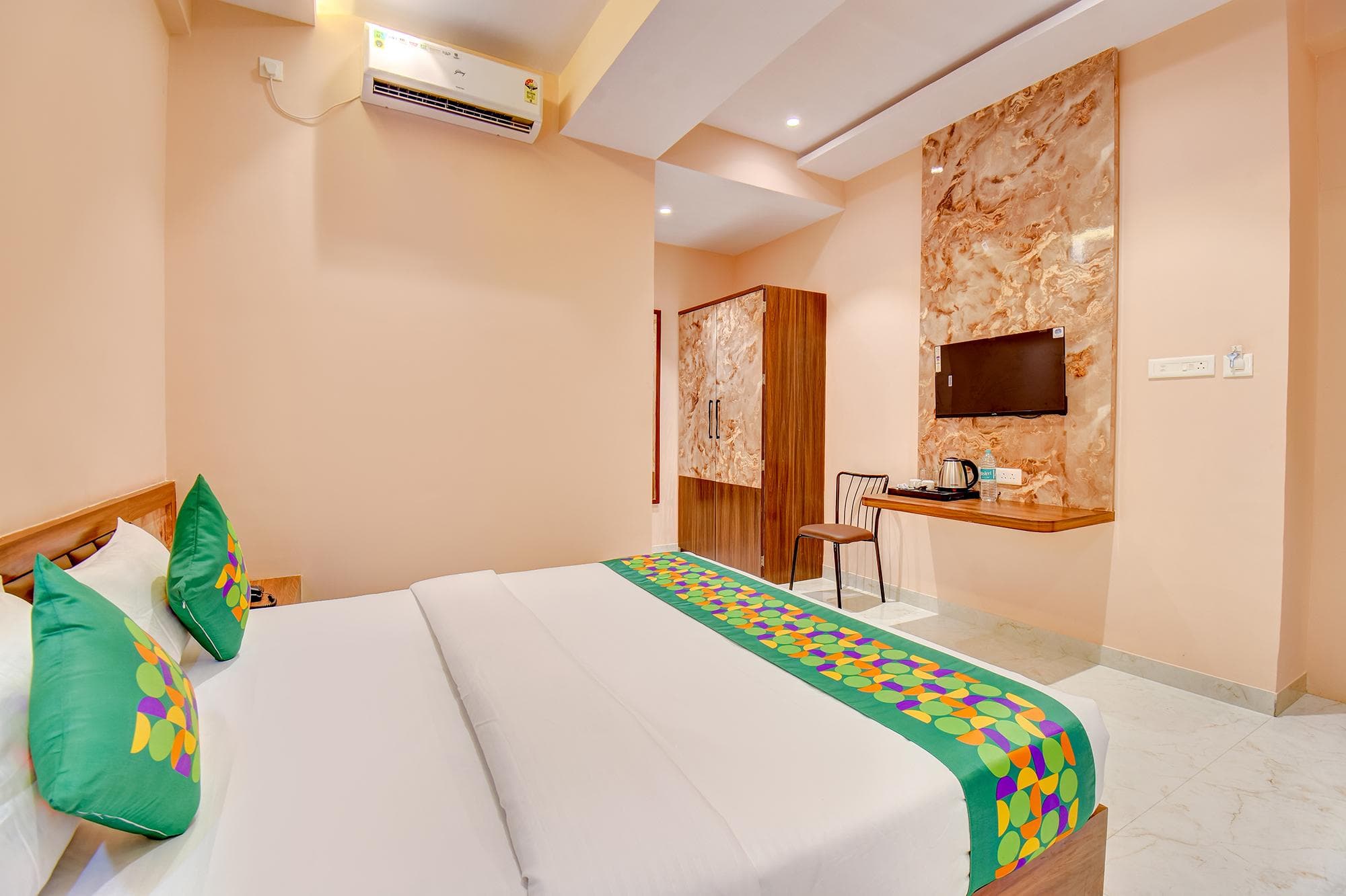 FabHotel Ayodhya photo 2