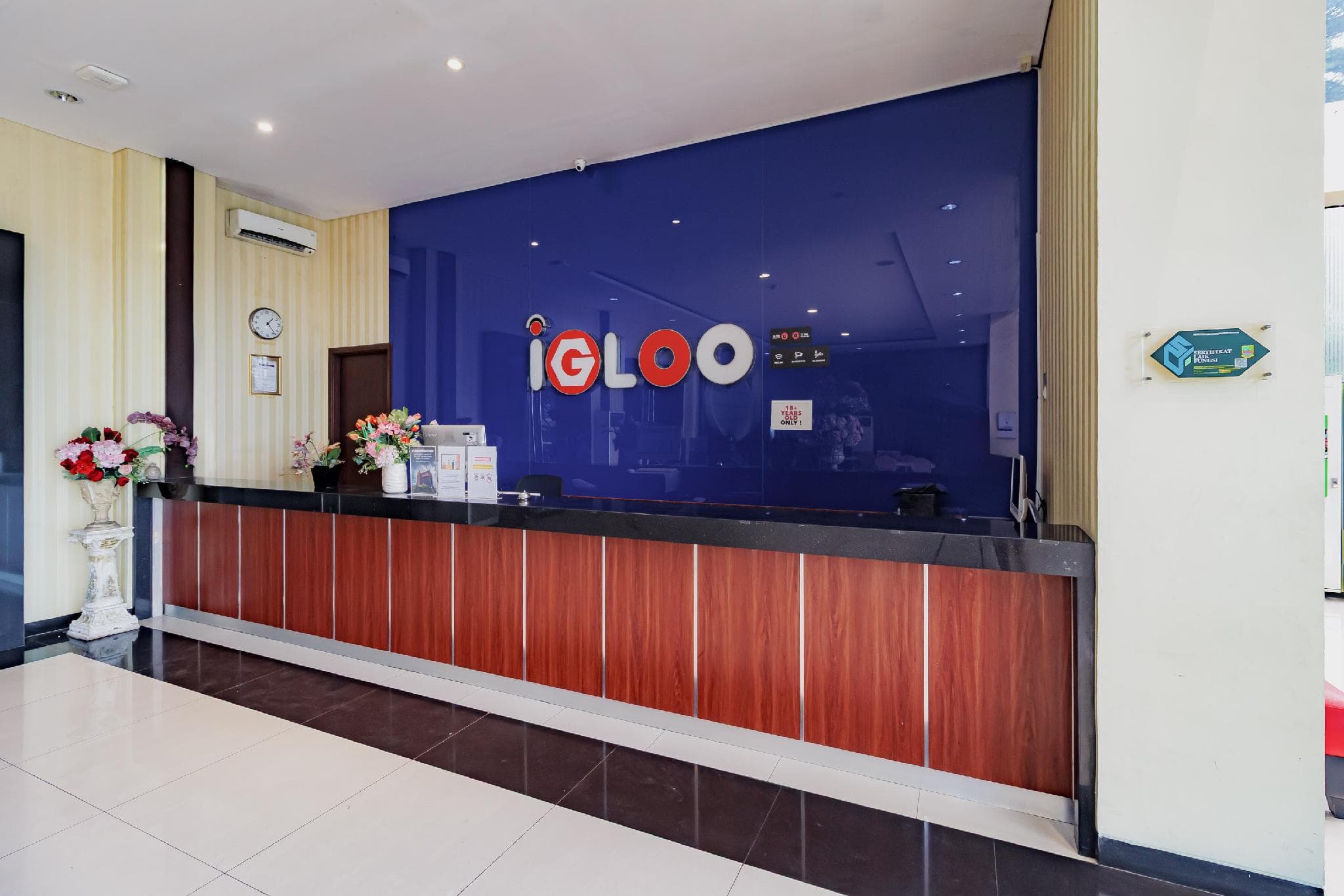 Sans Vibes Hotel Igloo Cikarang photo 3