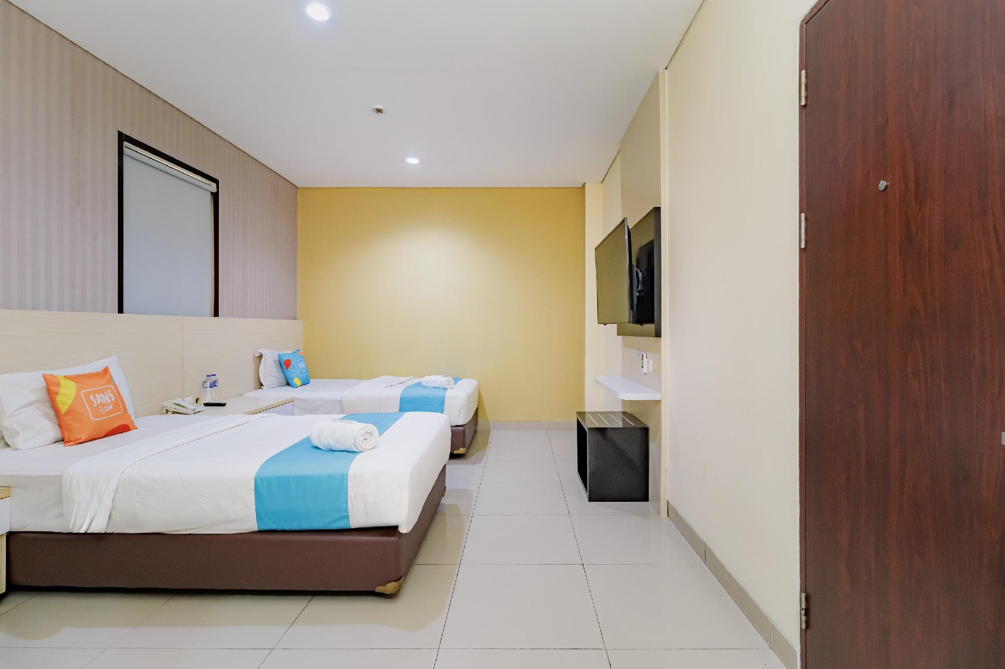 Sans Vibes Hotel Igloo Cikarang photo 2