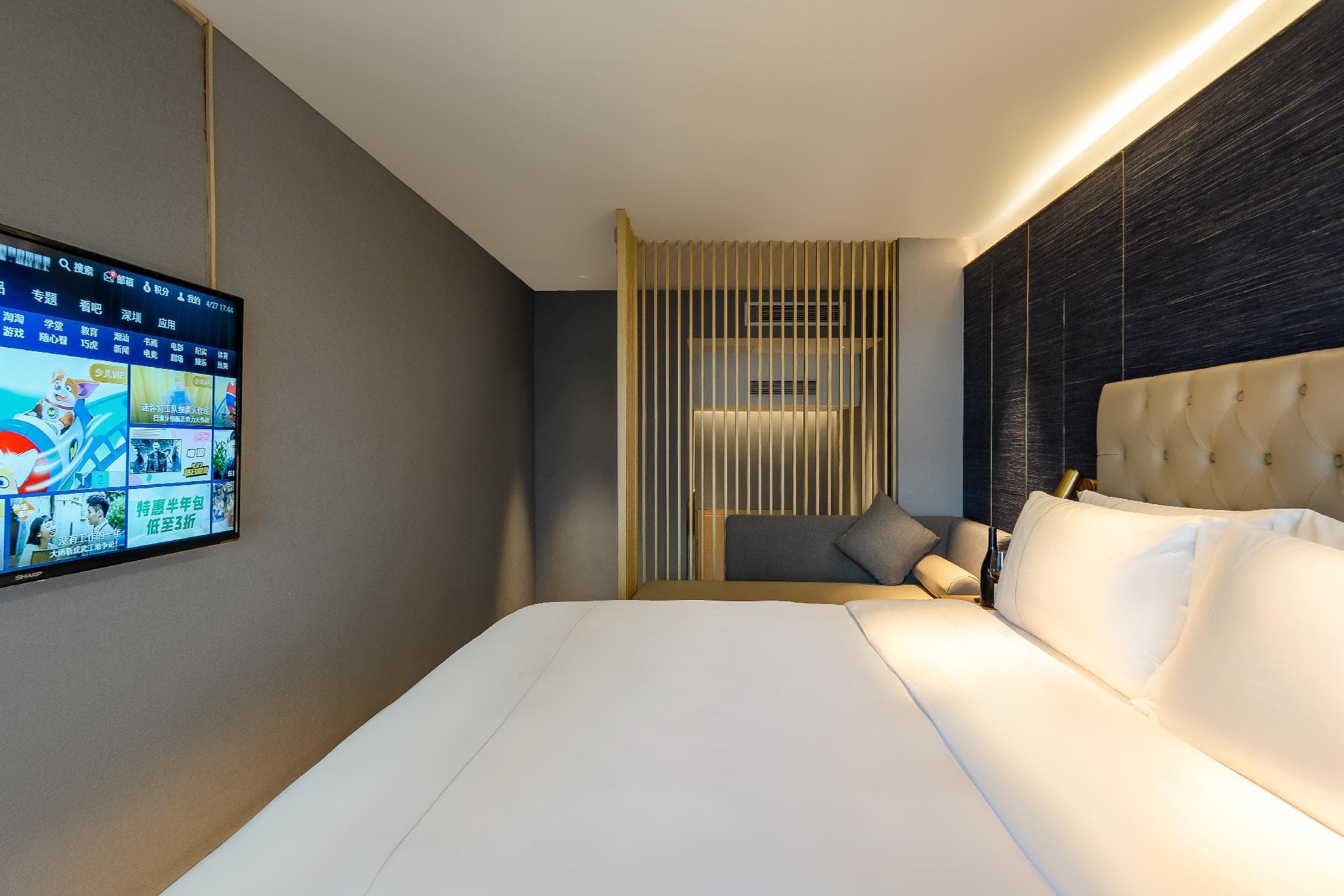 LuxCabins Garden Hotel  - Shenzhen Futian Convention & Exhibition Center Gangxia Metro Station Branc photo 3
