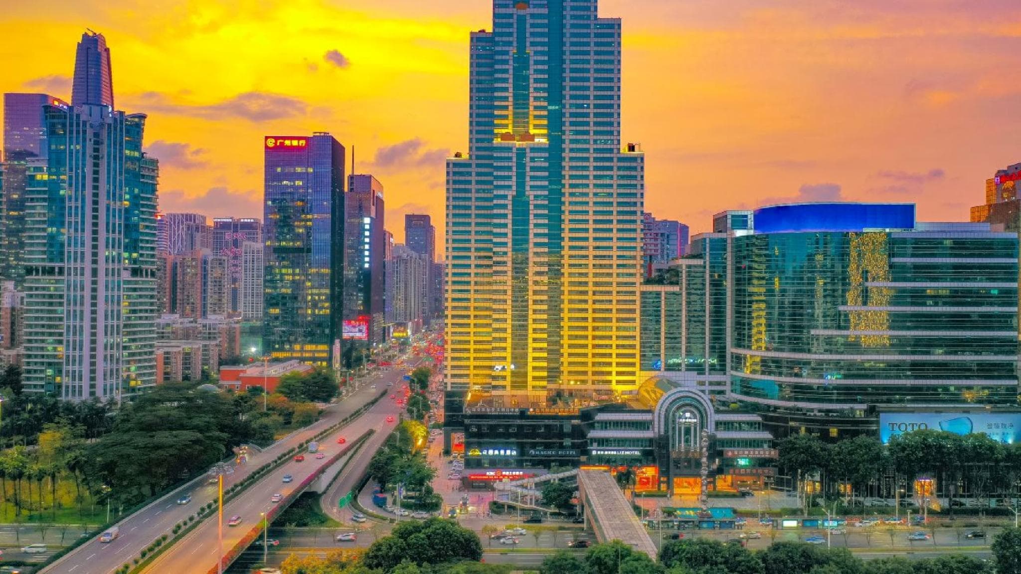 LuxCabins Garden Hotel  - Shenzhen Futian Convention & Exhibition Center Gangxia Metro Station Branc