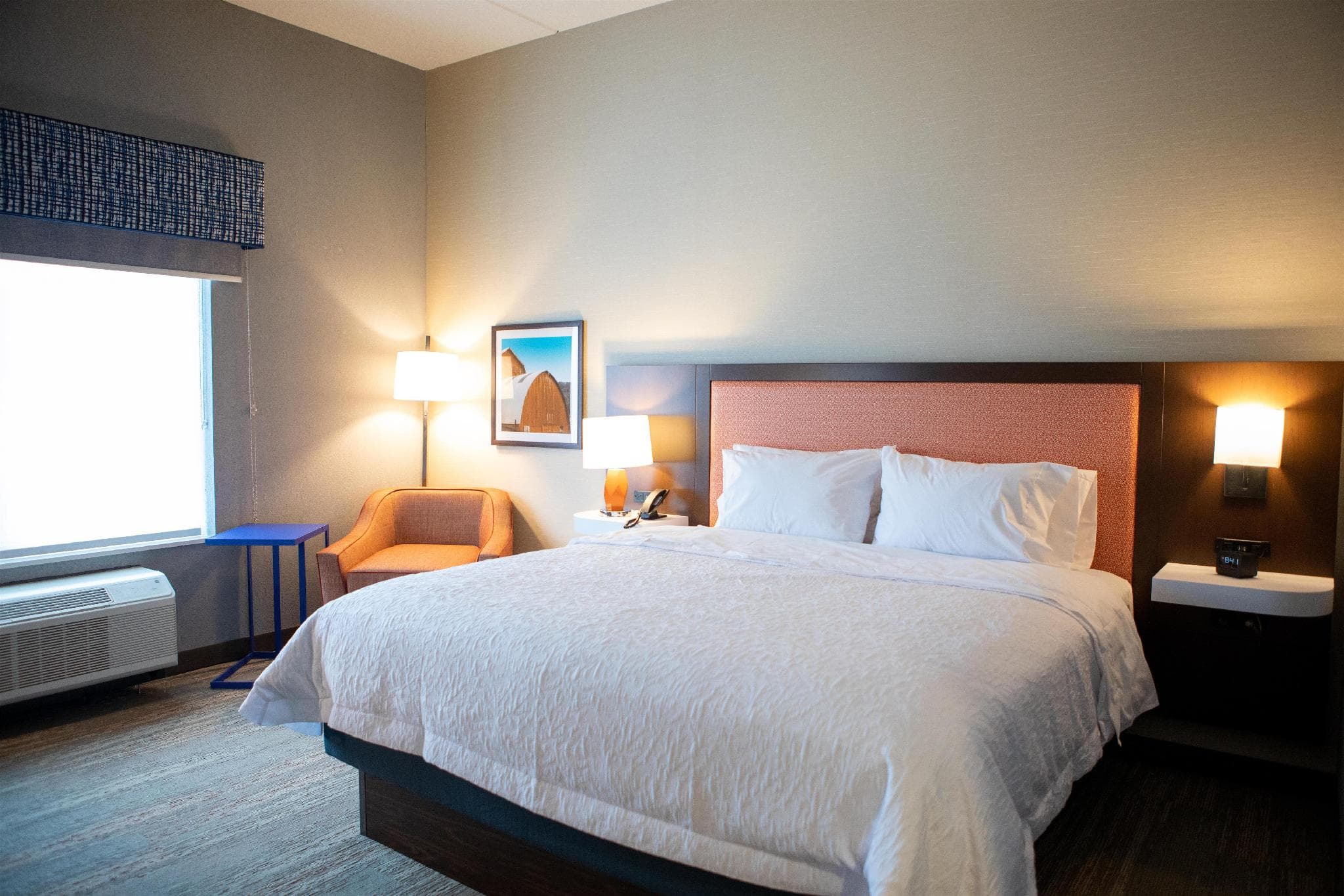 Hampton Inn Buffalo - Amherst photo 2