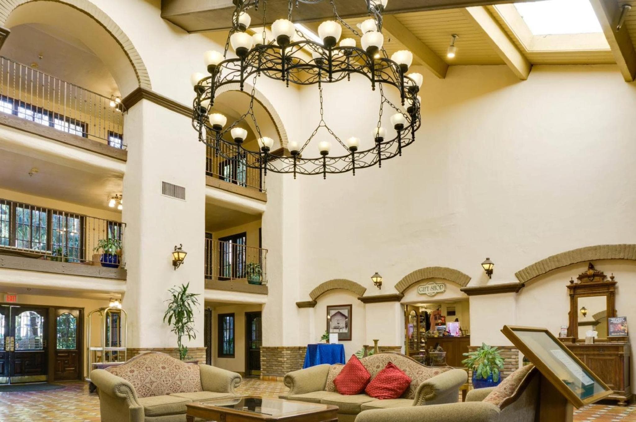 The Buena Park Grand Hotel & Suites photo 4