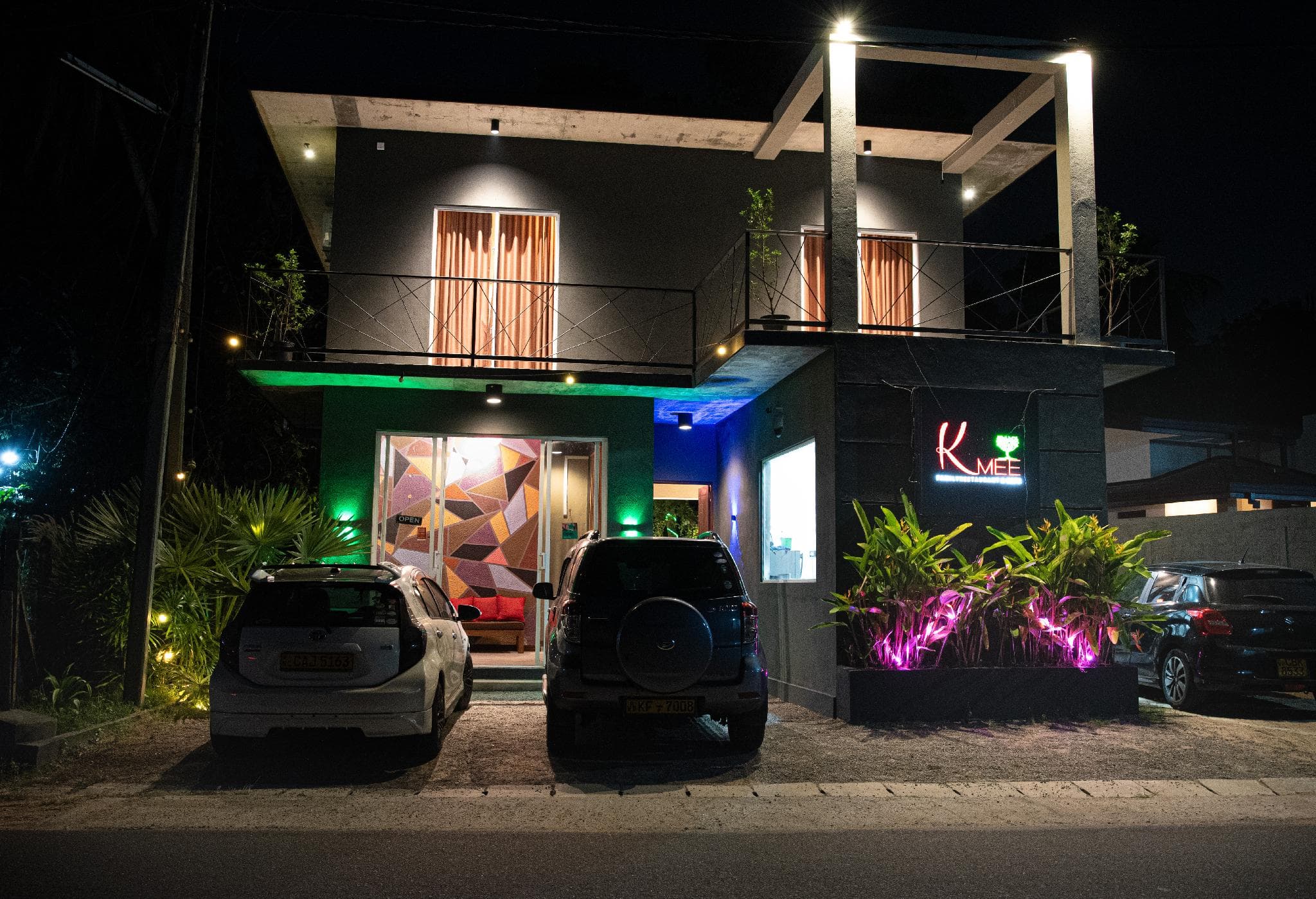 Kmee eco transit hotel