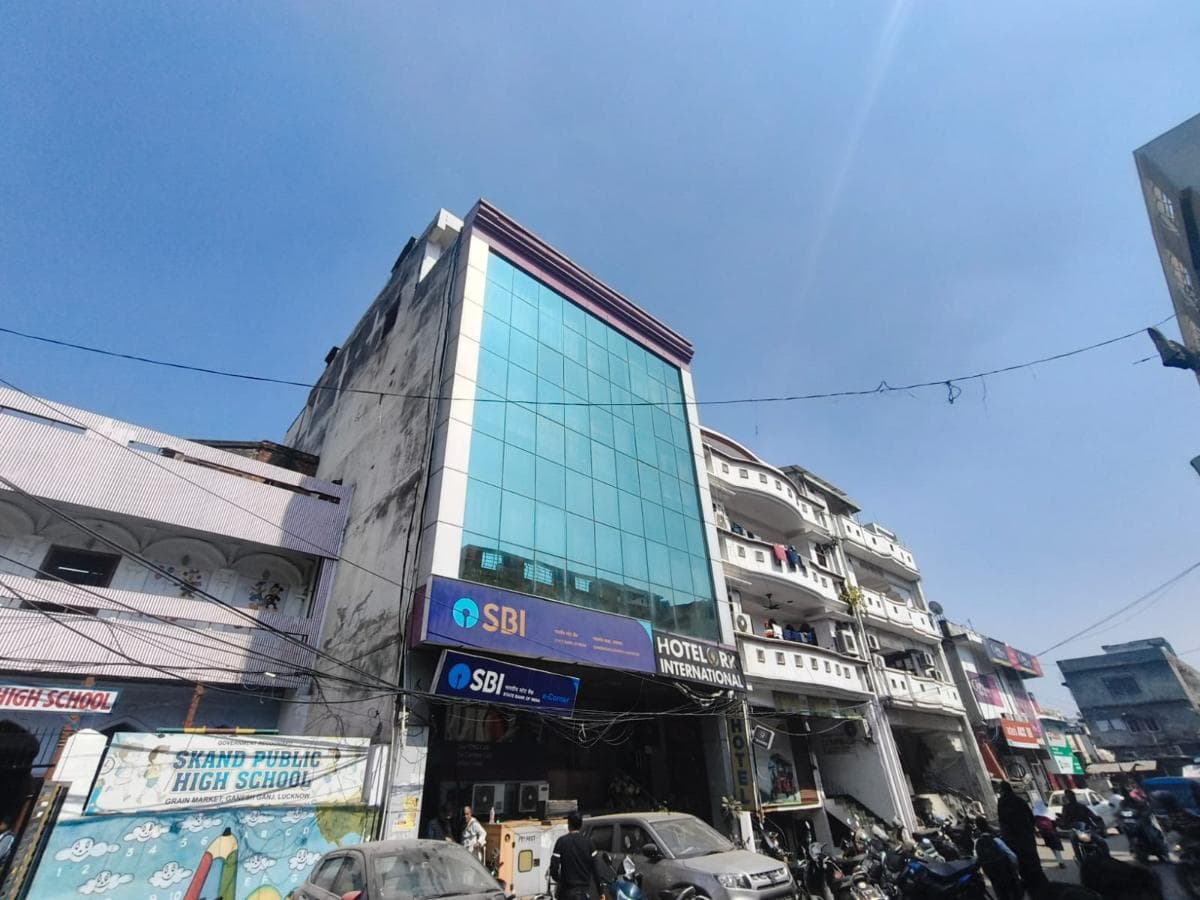 Hotel RK International, Near Charbagh Railway Station