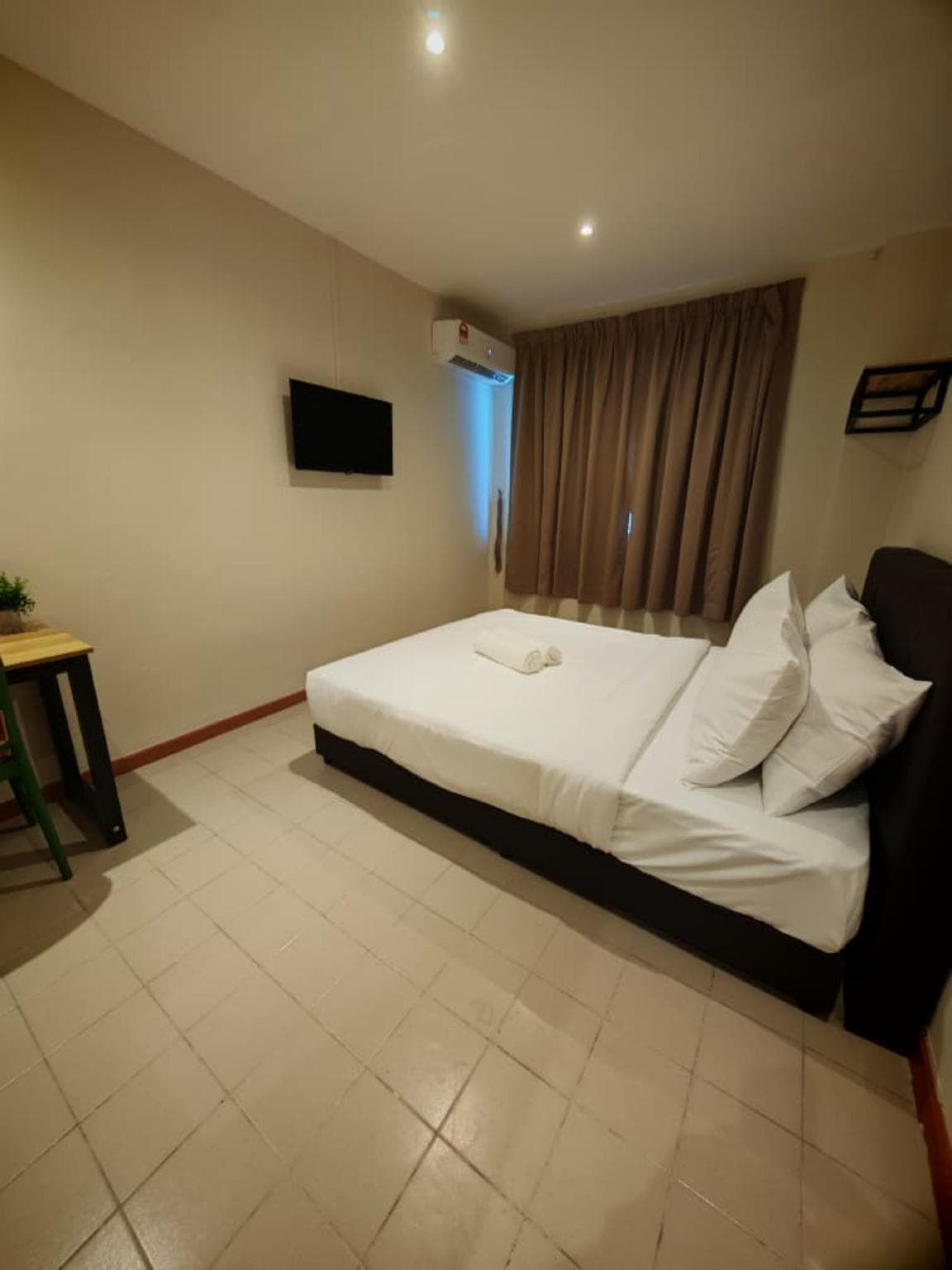 Swing & Pillows @ Damansara Uptown, Petaling Jaya