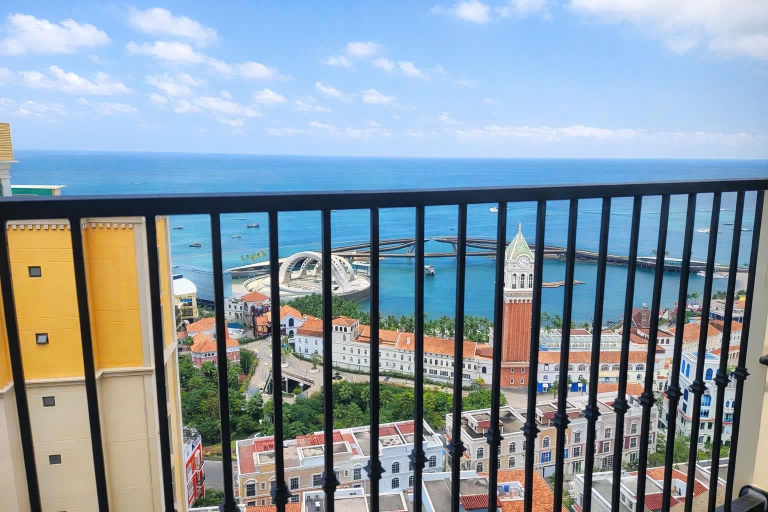 Pearl Vista Luxury Serviced Apartment Sea View & Fireworks View photo 4