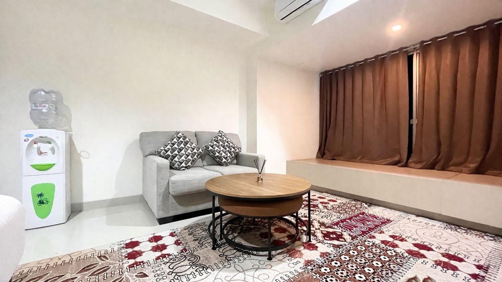 1 Bedroom Grand Deluxe Orange County photo 2