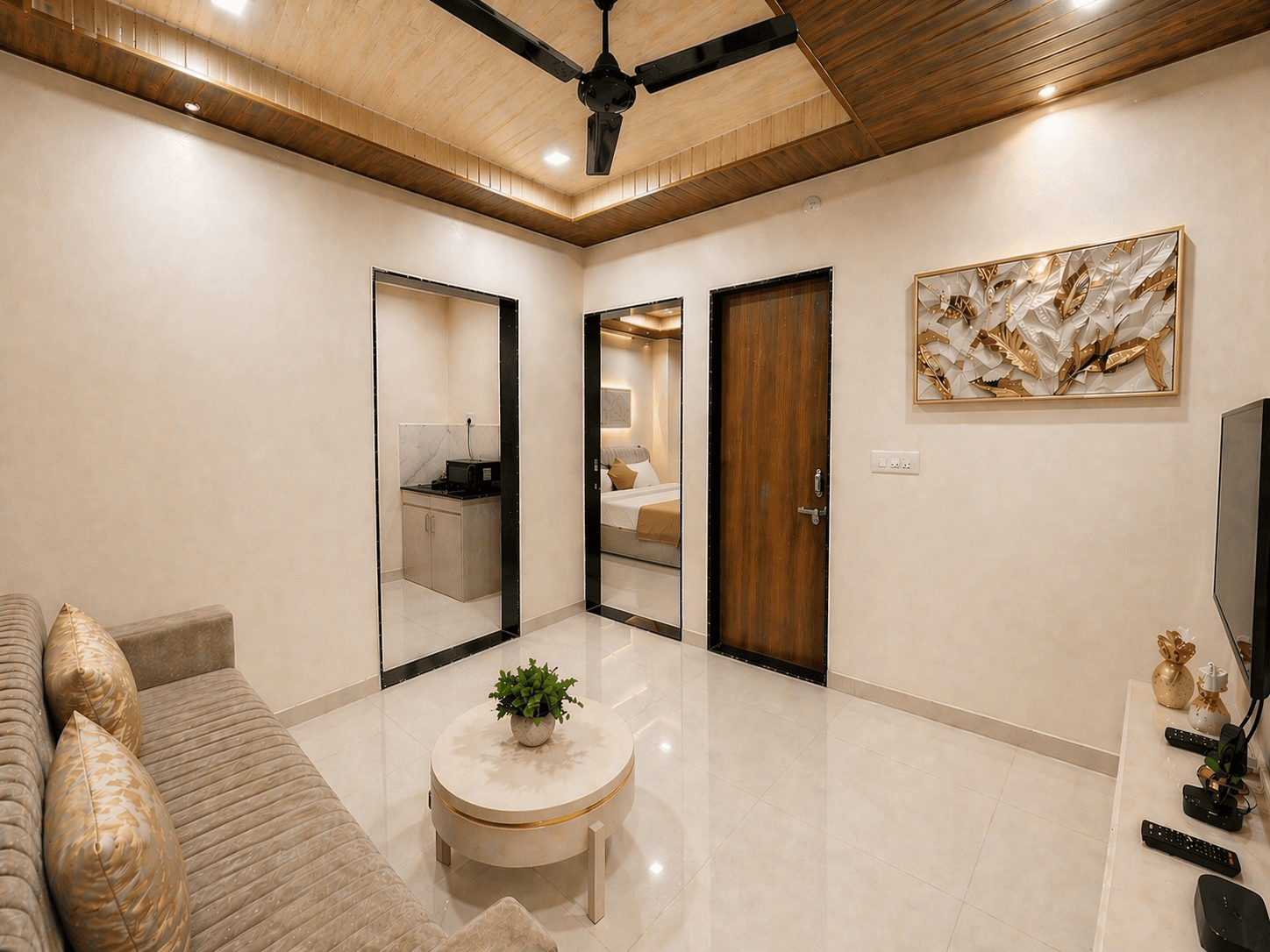 Hotel Aventus Suites Indore photo 2