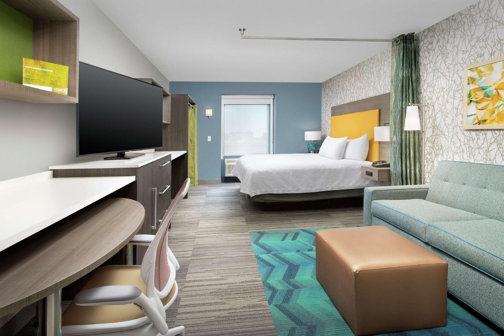 Home2 Suites by Hilton Phoenix Airport South photo 2