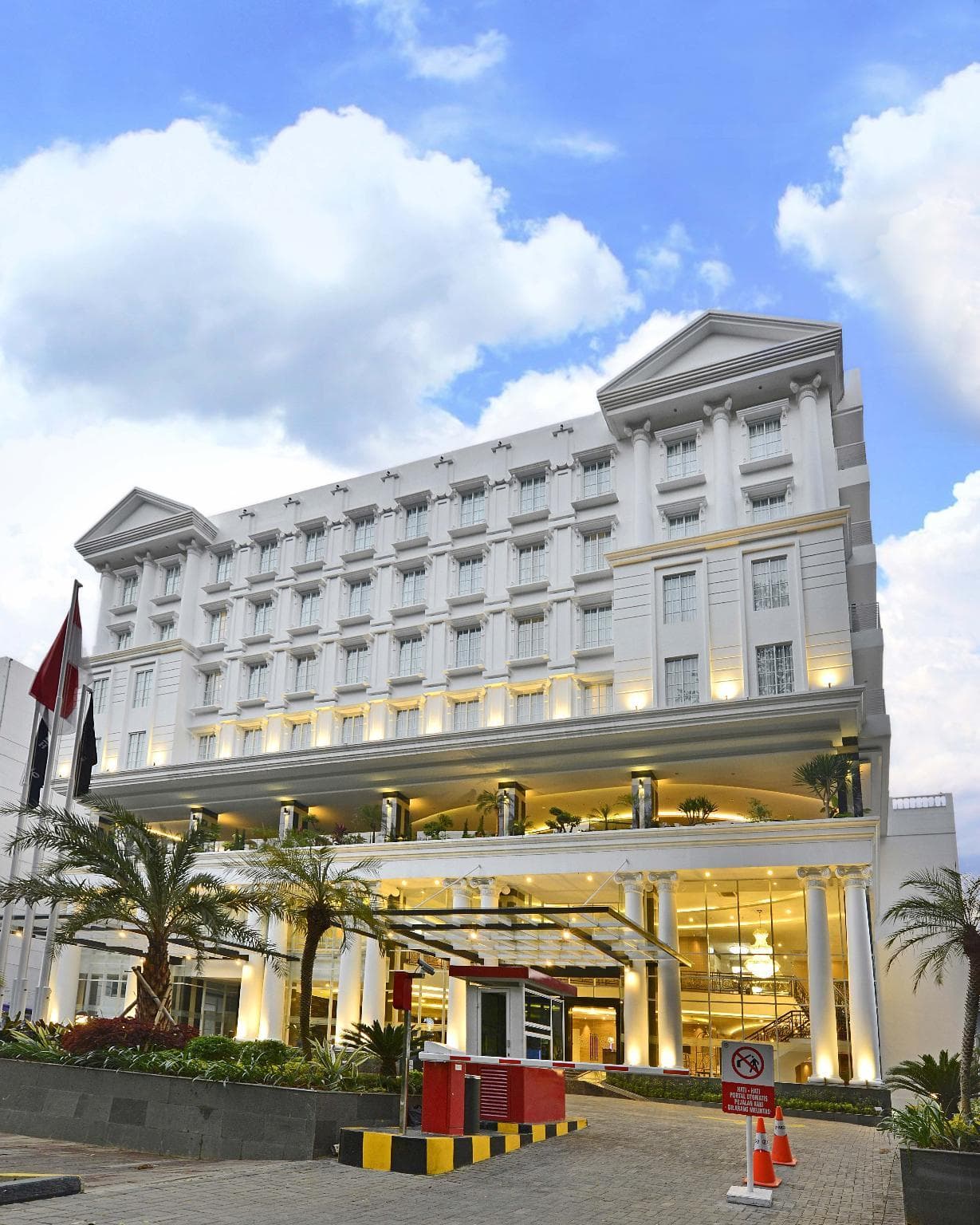 Grand Savero Hotel photo 4