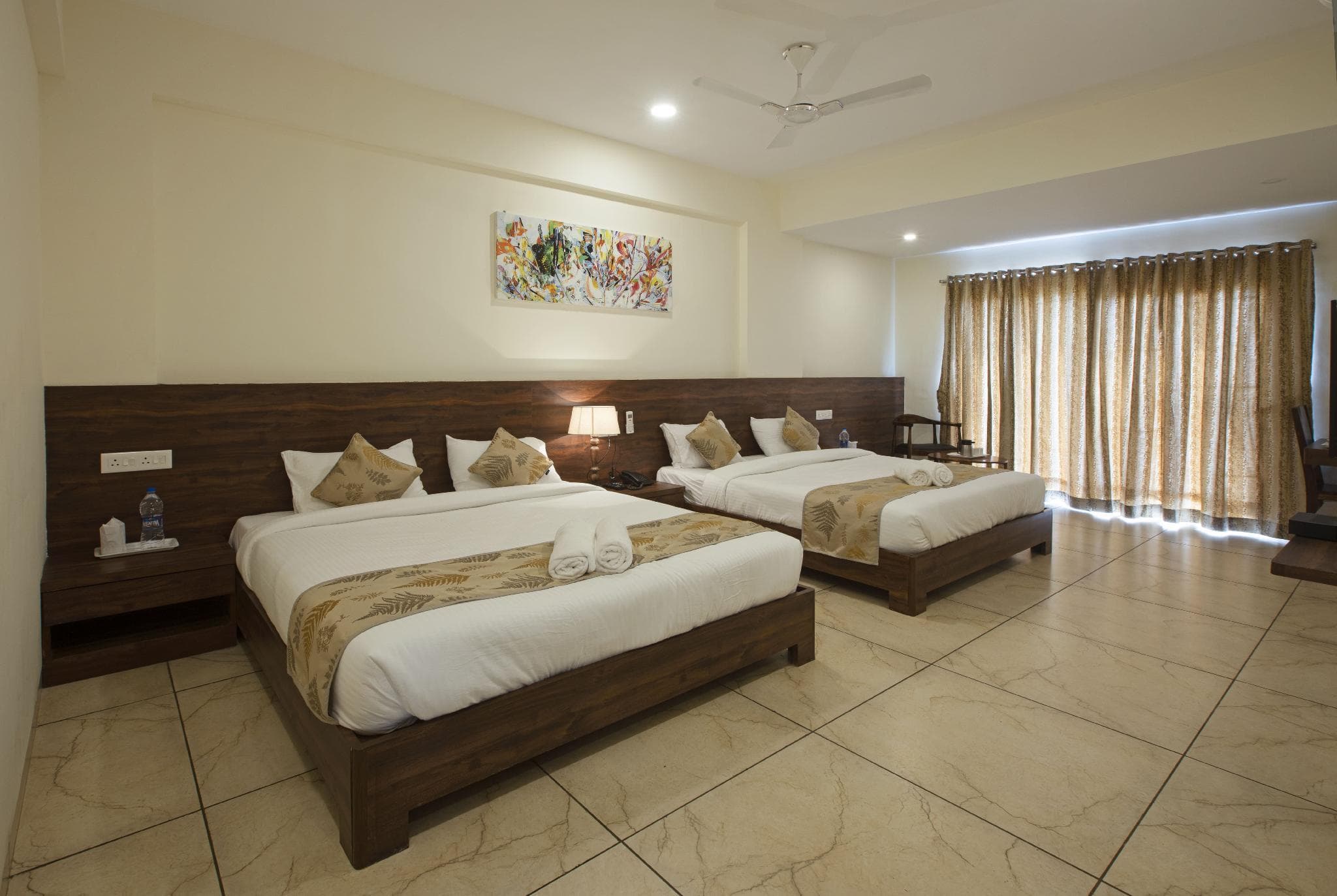 Hotel Amora Premium photo 2