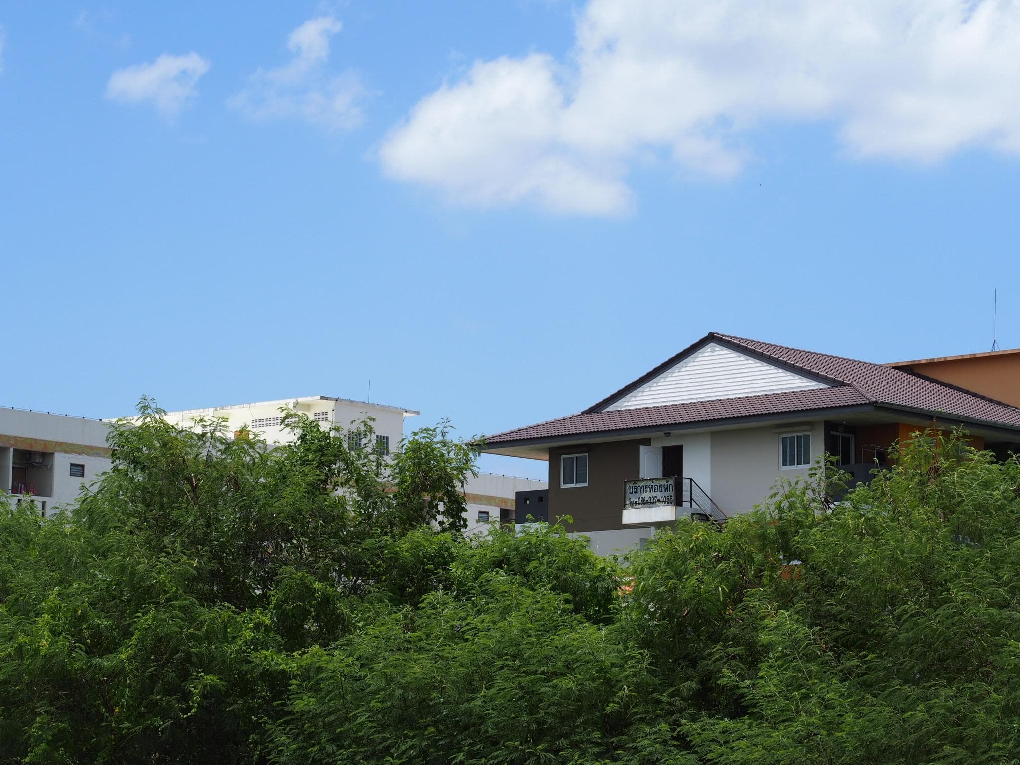 New Home Nakhon Chai Si photo 5