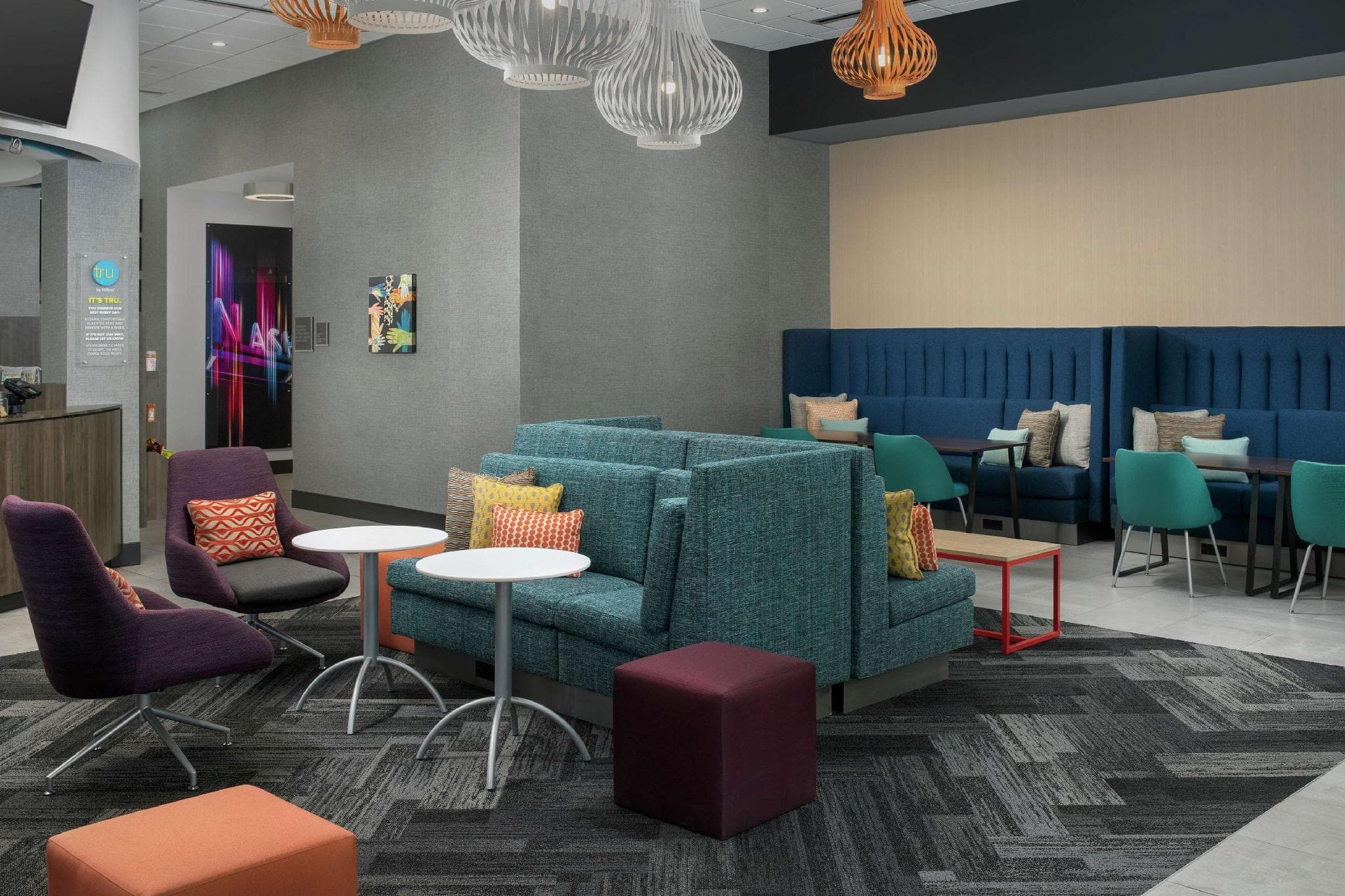 Home2 Suites by Hilton Nashville Downtown/Convention Center photo 4