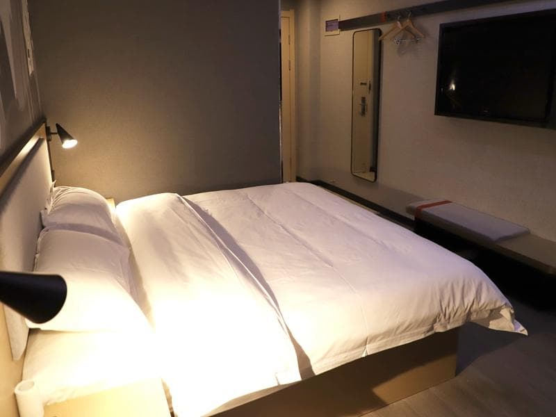 Thank Inn Plus Hotel Linyi Tancheng Country Sifang Home Furnishing Plaza photo 2