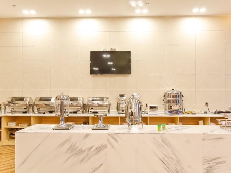 GME Hefei Fuyang North Road Beicheng Hotel photo 4