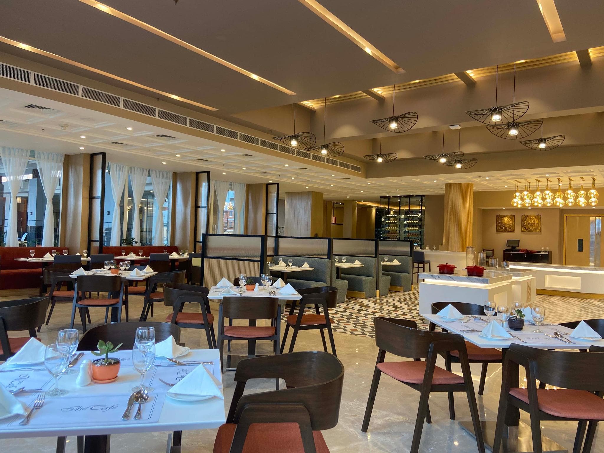 The Everest Hotel photo 4