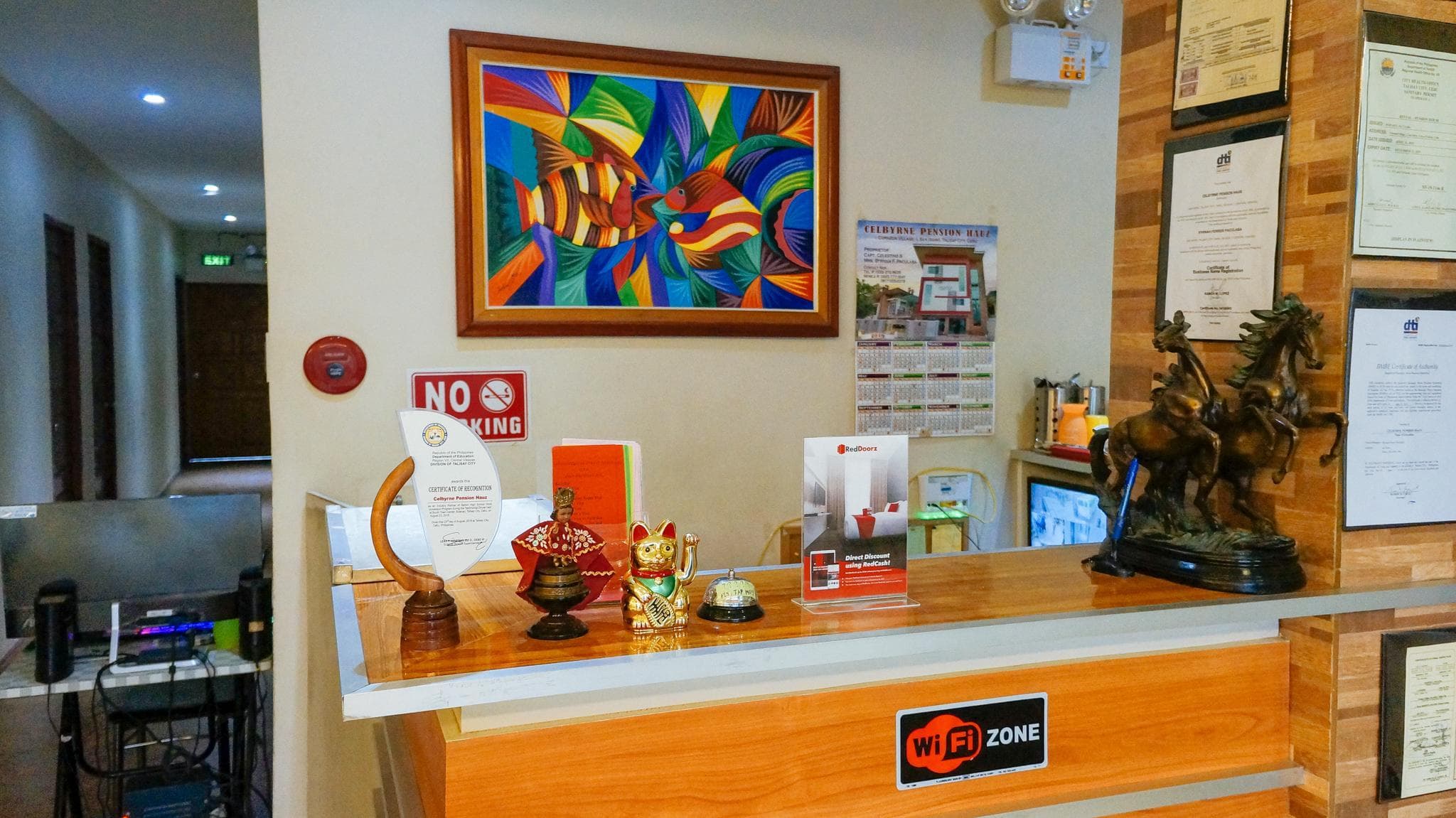 RedDoorz near Talisay District Hospital photo 3