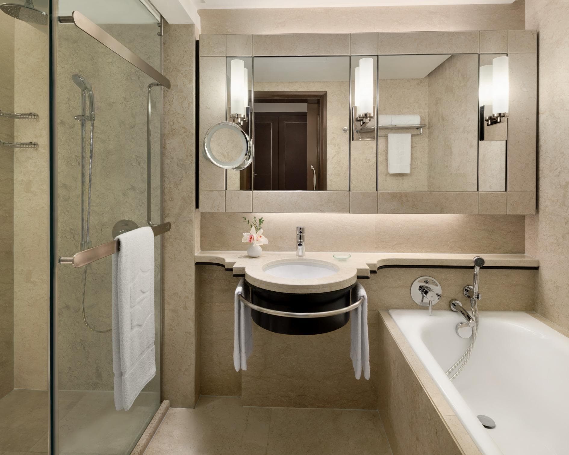 Shangri-La Kuala Lumpur photo 2