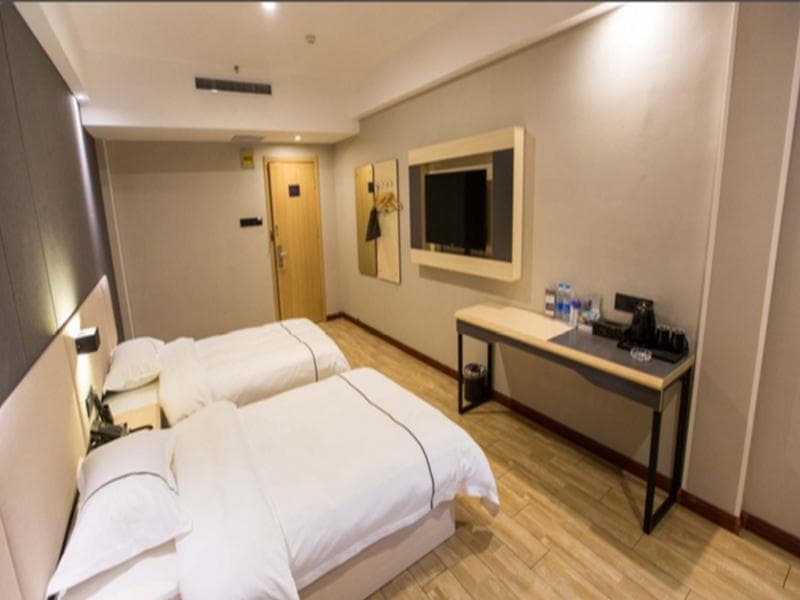 Thank Inn Plus Hotel Hebei Tangshan Lunan District Railway Station photo 4