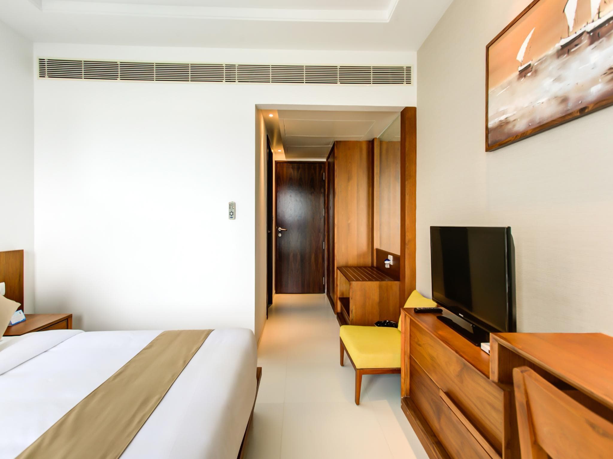 Kent Baywatch Suites photo 4