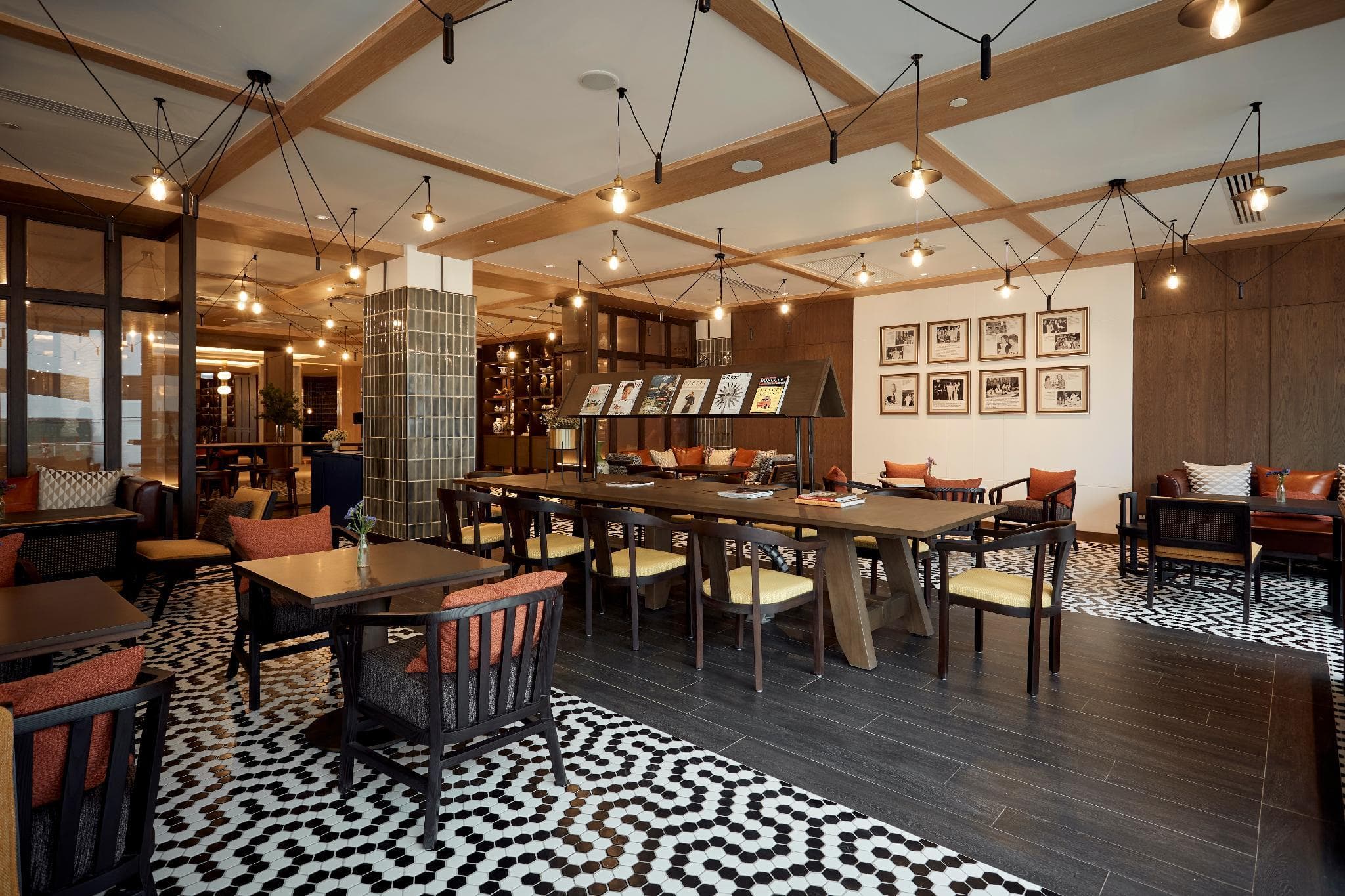 Montien Hotel Surawong Bangkok photo 5